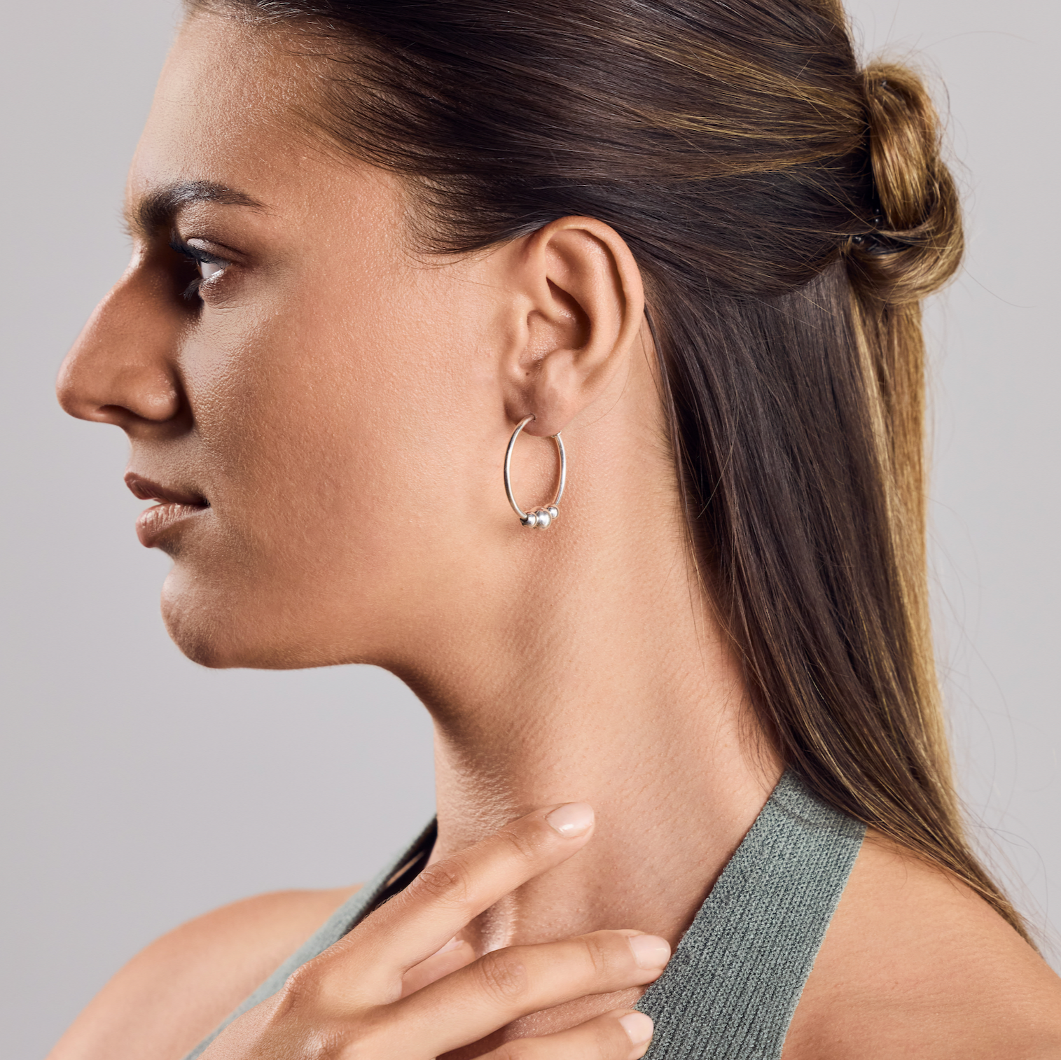 Creolen 3cm Ohrringe aus 925 Sterling Silber mit beweglichen Kugeln - Nooe UG