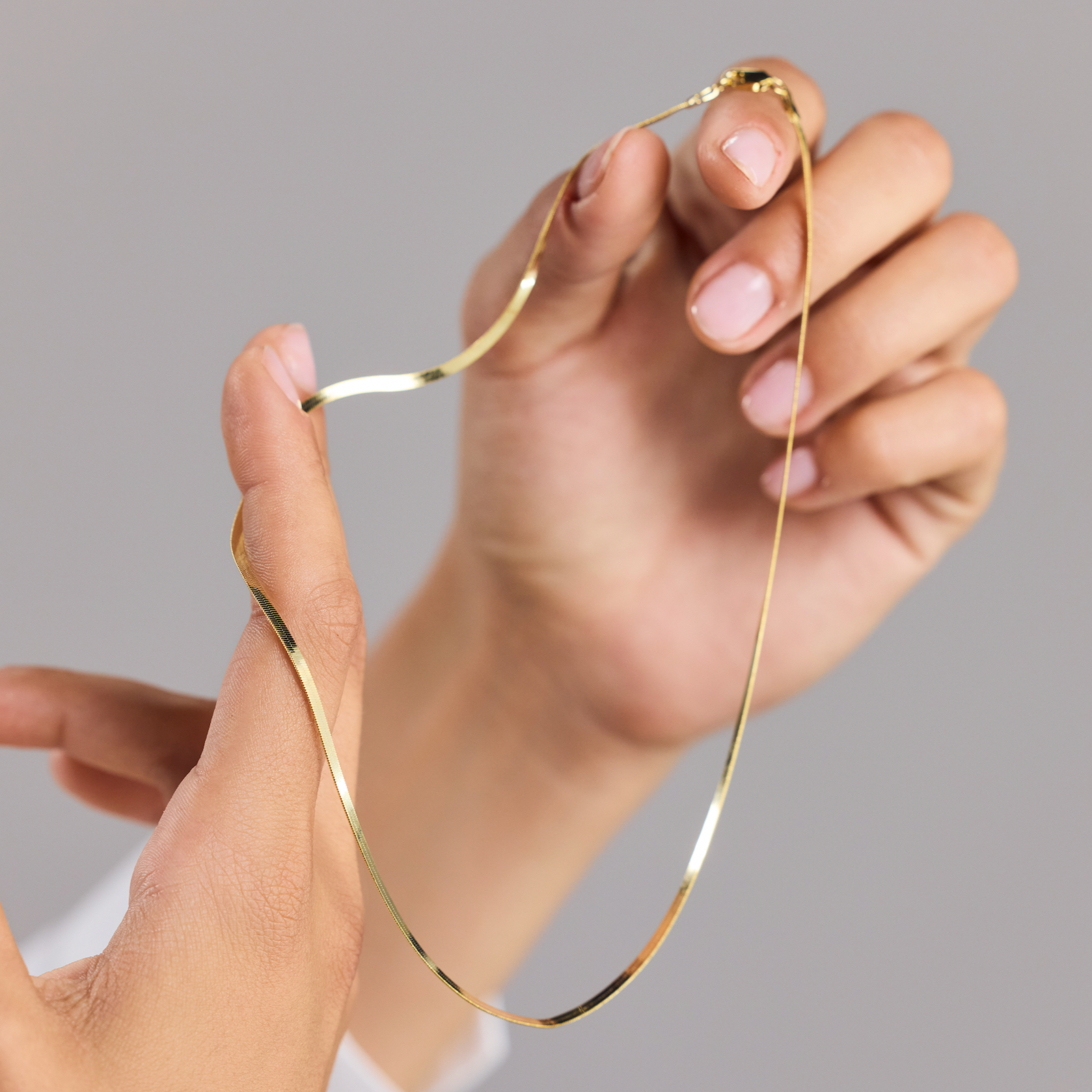 Feine Herringbone Fischgrät Kette vergoldet - Halskette Layering - Nooe UG