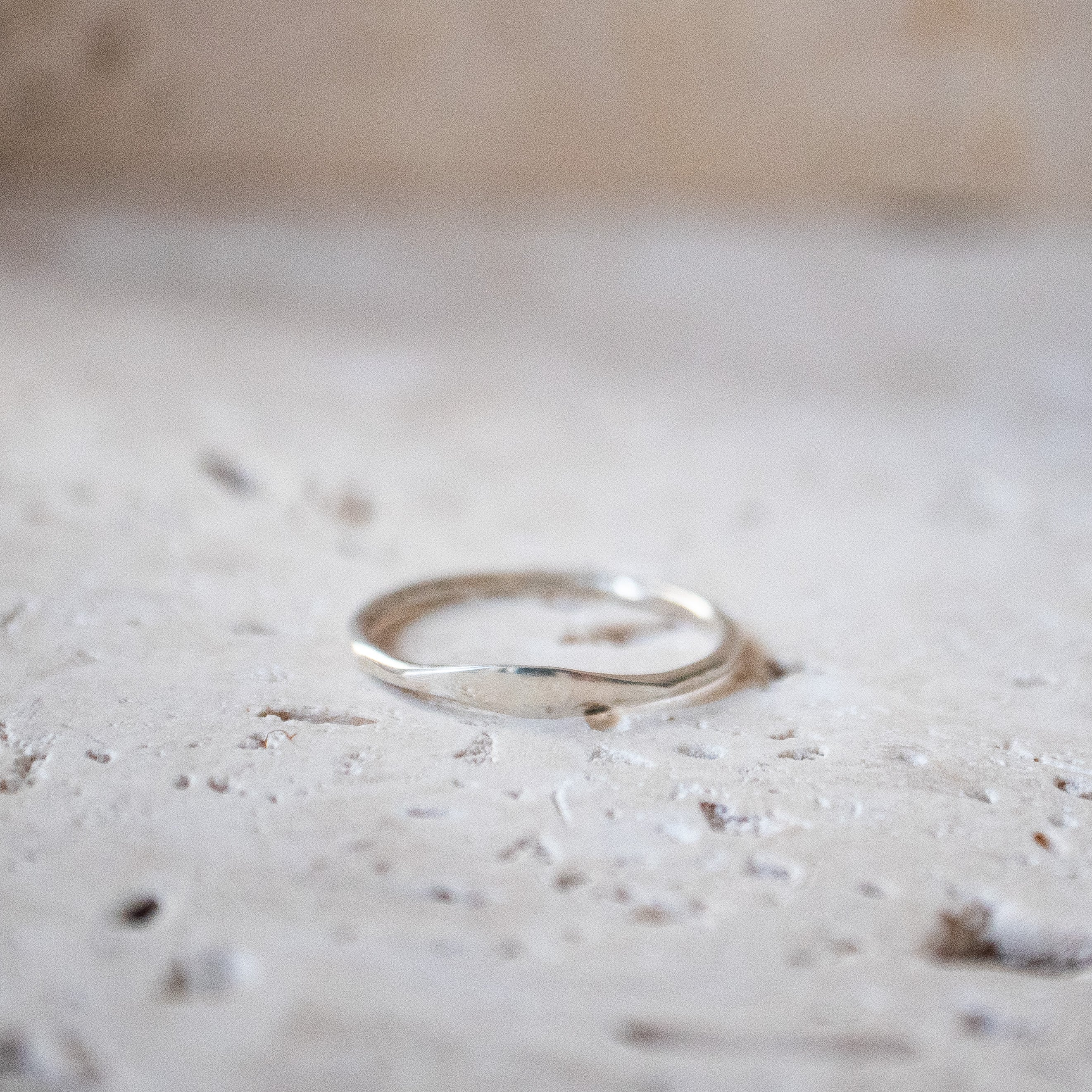 Feiner kleiner Siegelring aus 925 Sterling Silber handgefertigt - Nooe UG