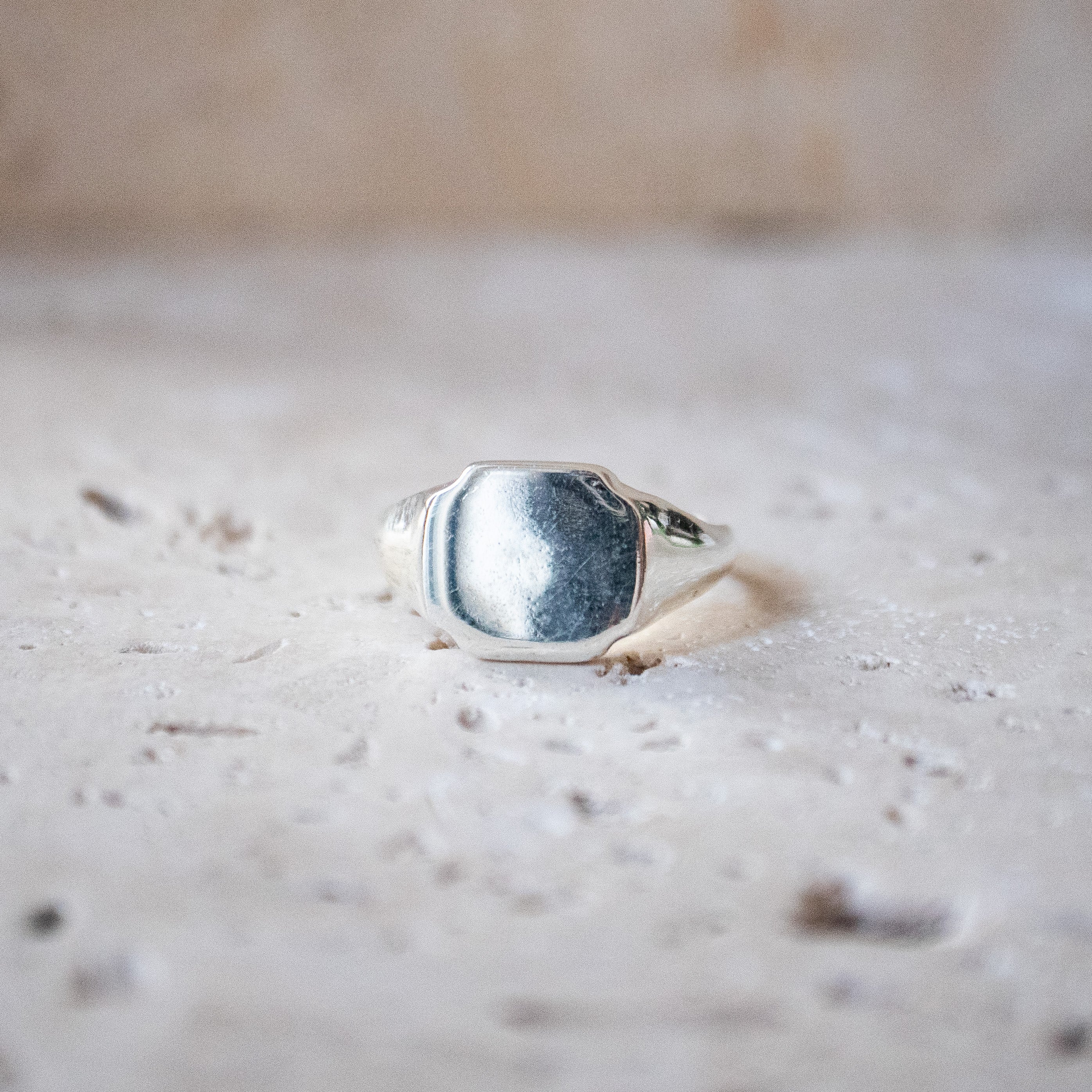 Siegelring aus 925 Sterling Silber eckig handgemacht verziert - Nooe UG