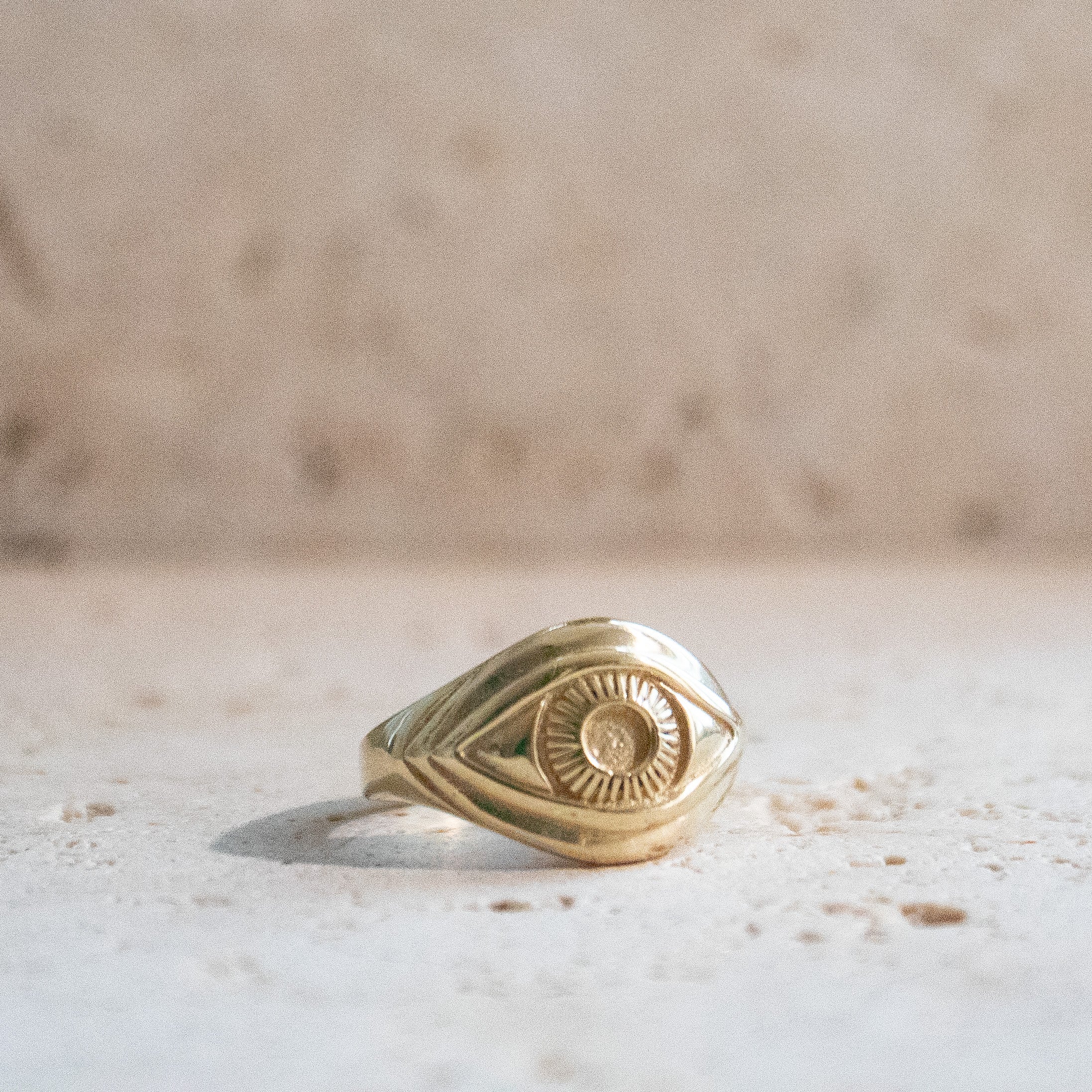 Talisman „Böser Blick“ Schutz Augen Ring – Handgemacht aus Messing in Gold