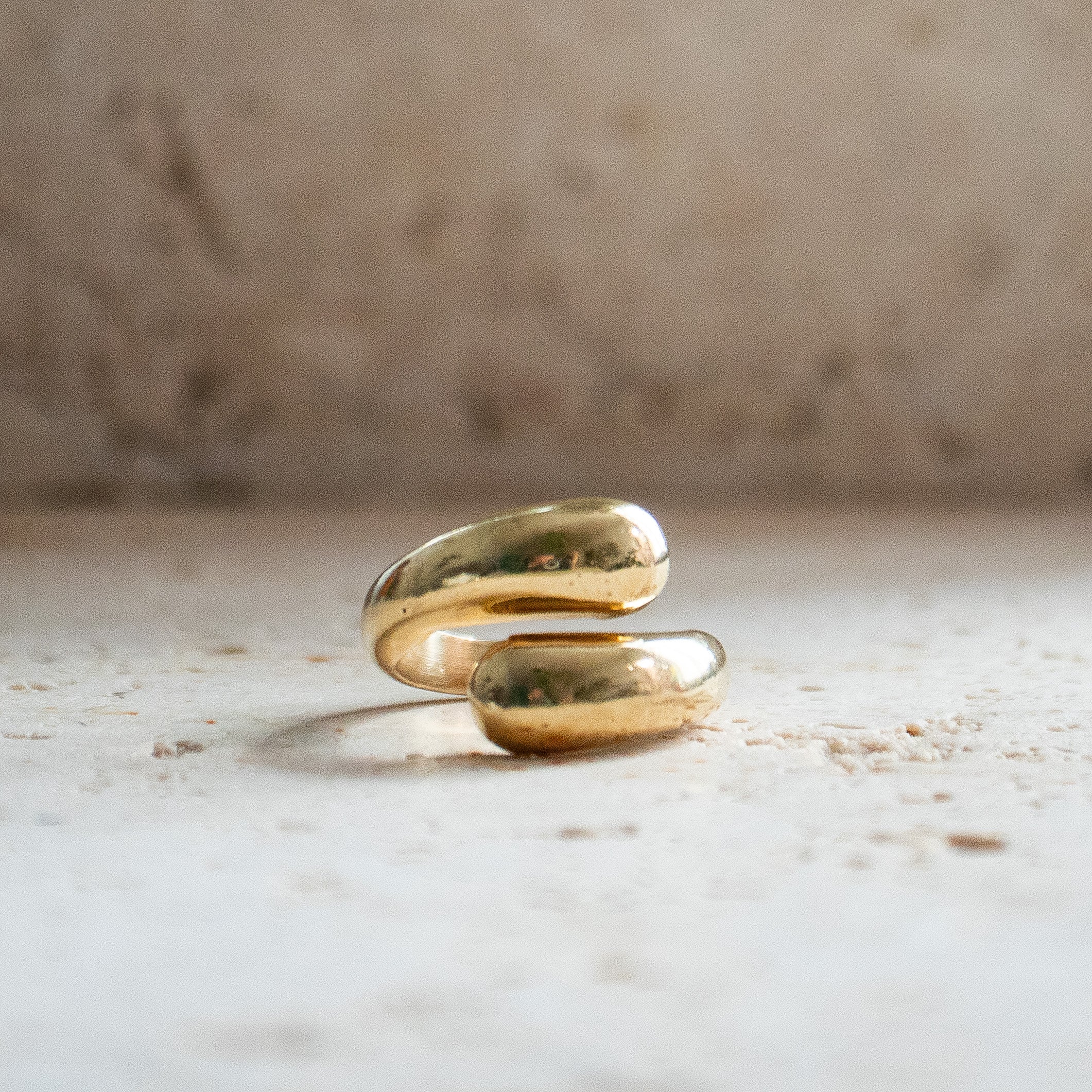 Offener chunky Ring doppelt größenverstellbar gold