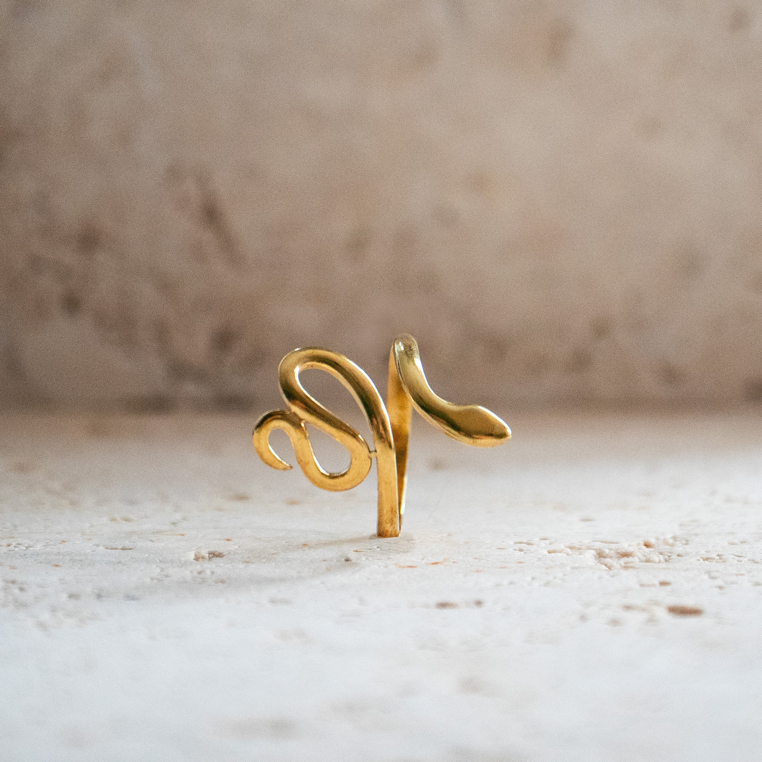 Bague serpent plaquée or large réglable
