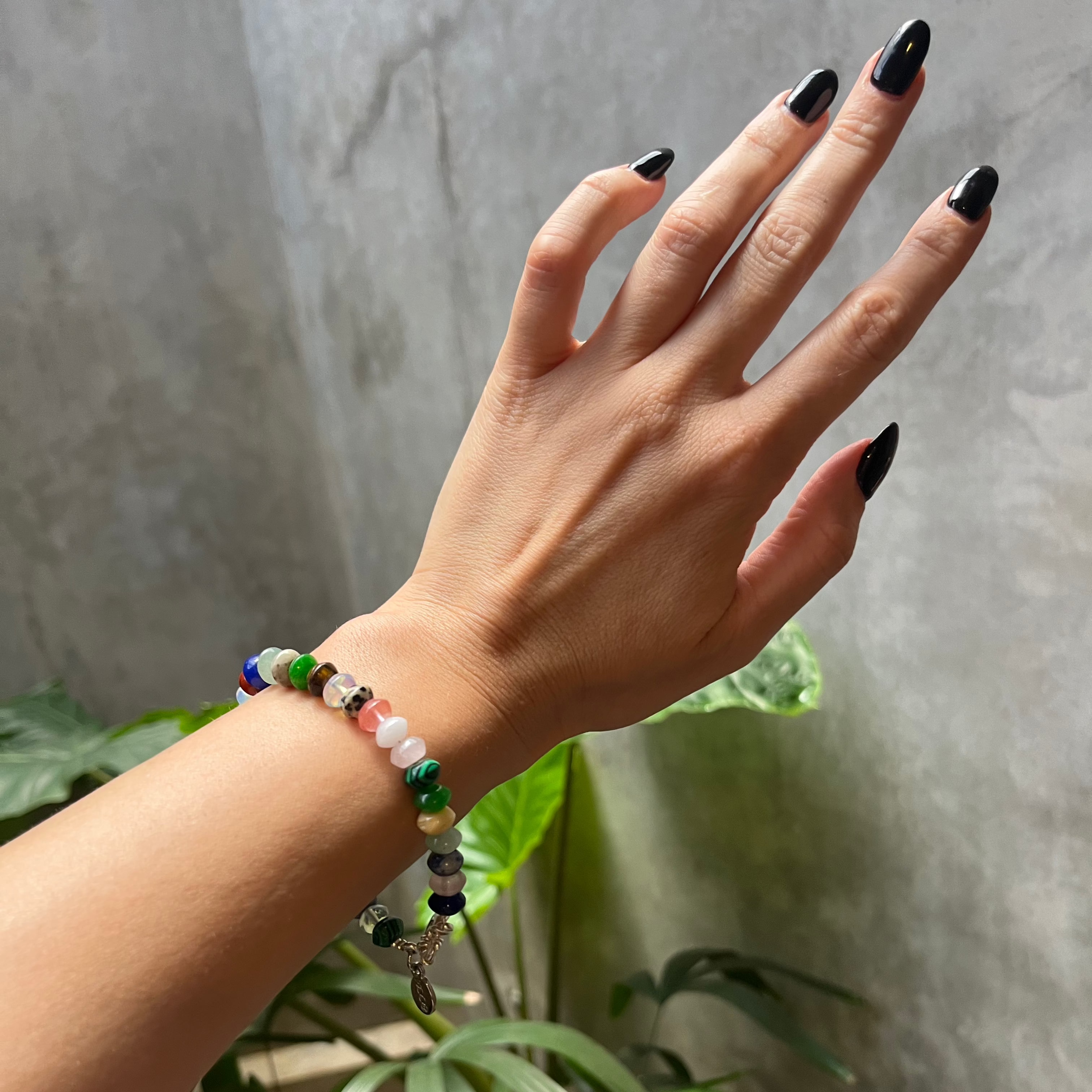 Armband aus Natürlichen Edelsteinen mit Großem 925 Sterling Silber Verschluss – Handgefertigt - Nooe UG