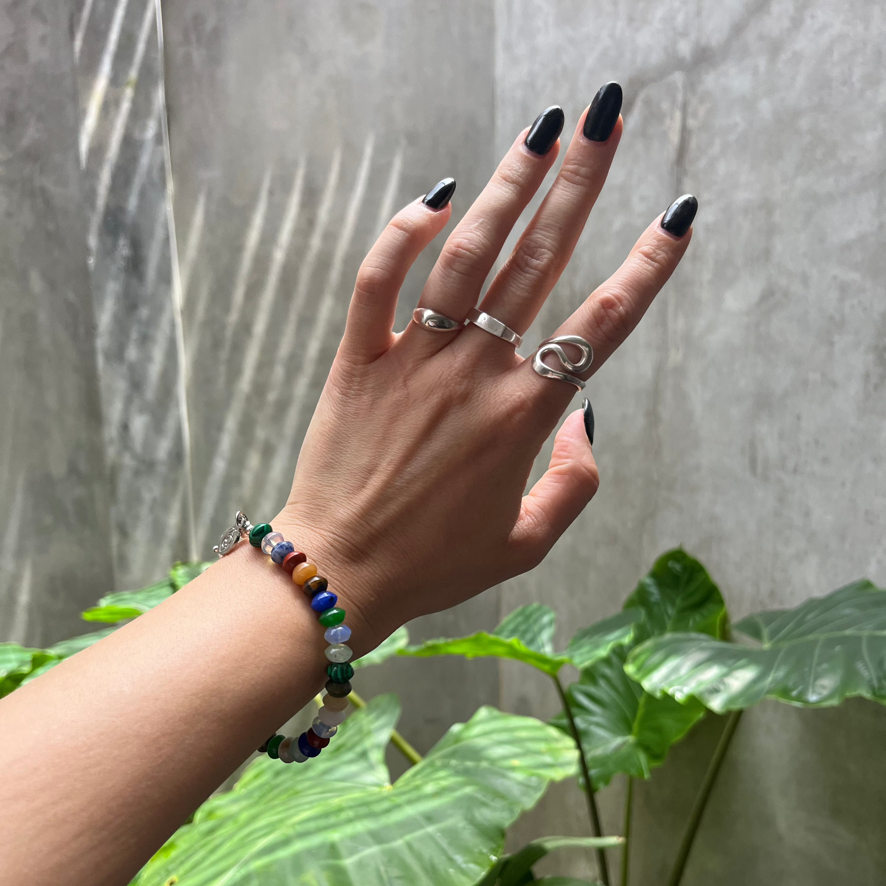 Armband aus Natürlichen Edelsteinen mit Großem 925 Sterling Silber Verschluss – Handgefertigt - Nooe UG