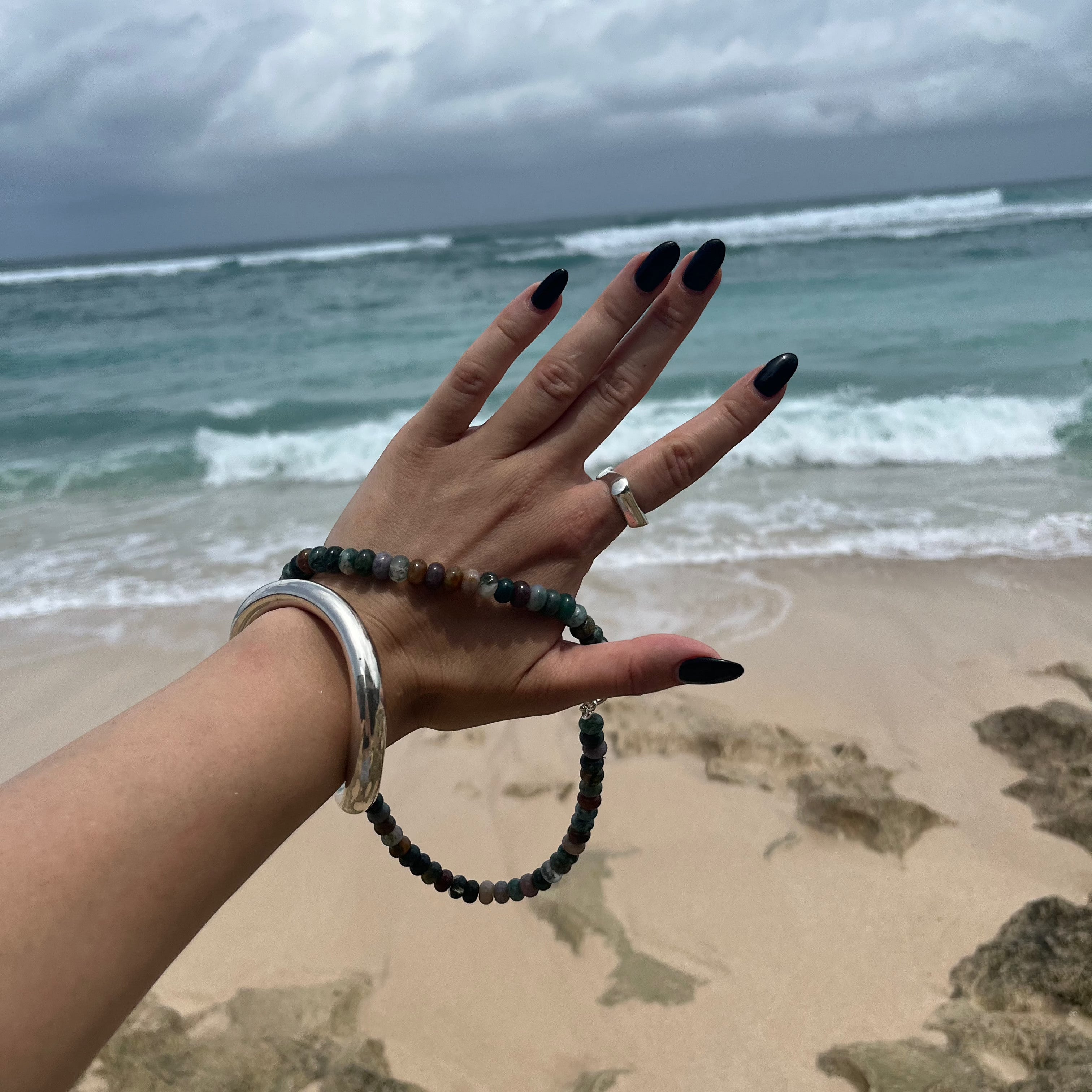 Perlenkette aus Indischem Achat mit großen Perlen – Sterling Silber Verschluss oder vergoldet - Nooe UG