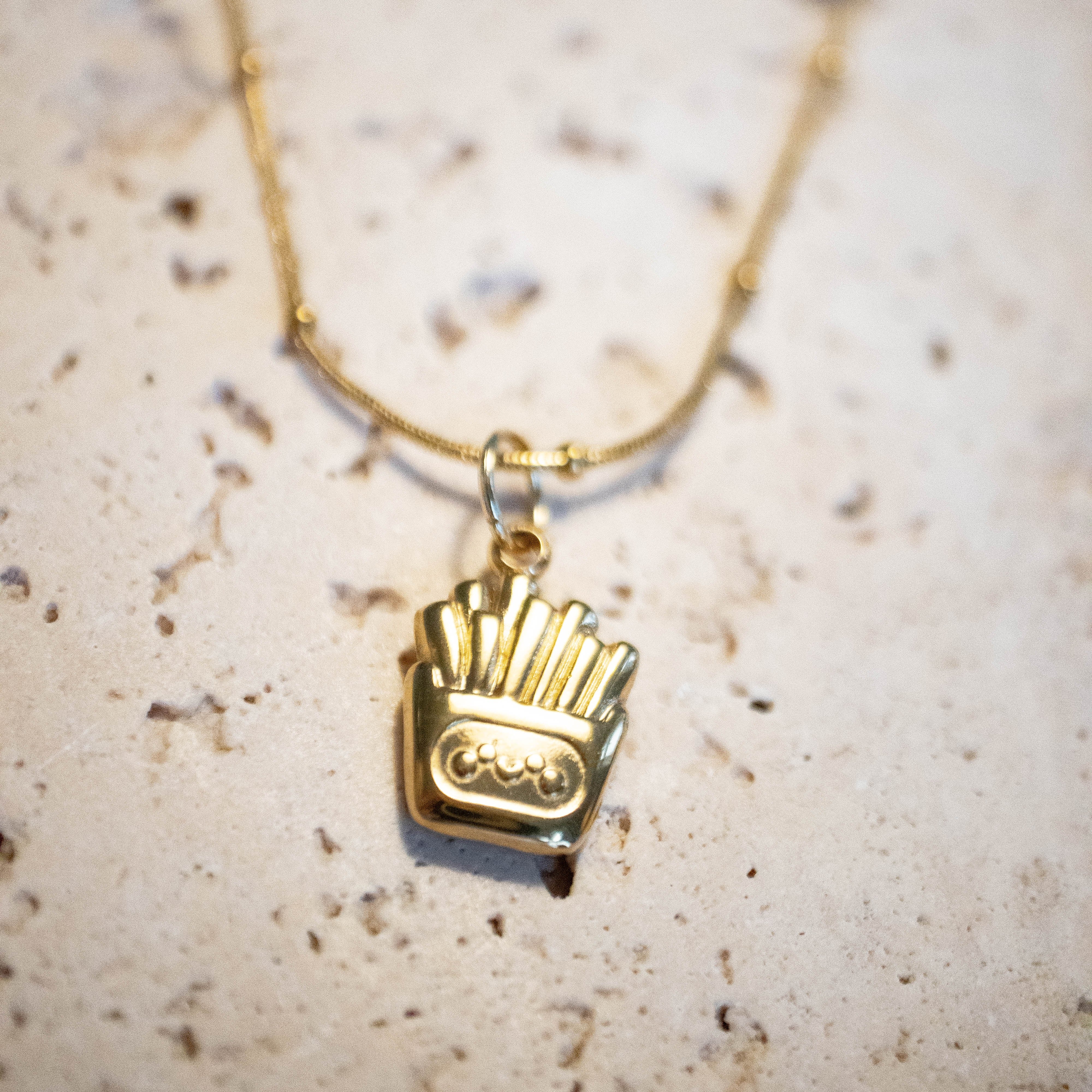 ++ Kette Fries Pommes vergoldet Edestahl - Nooe UG