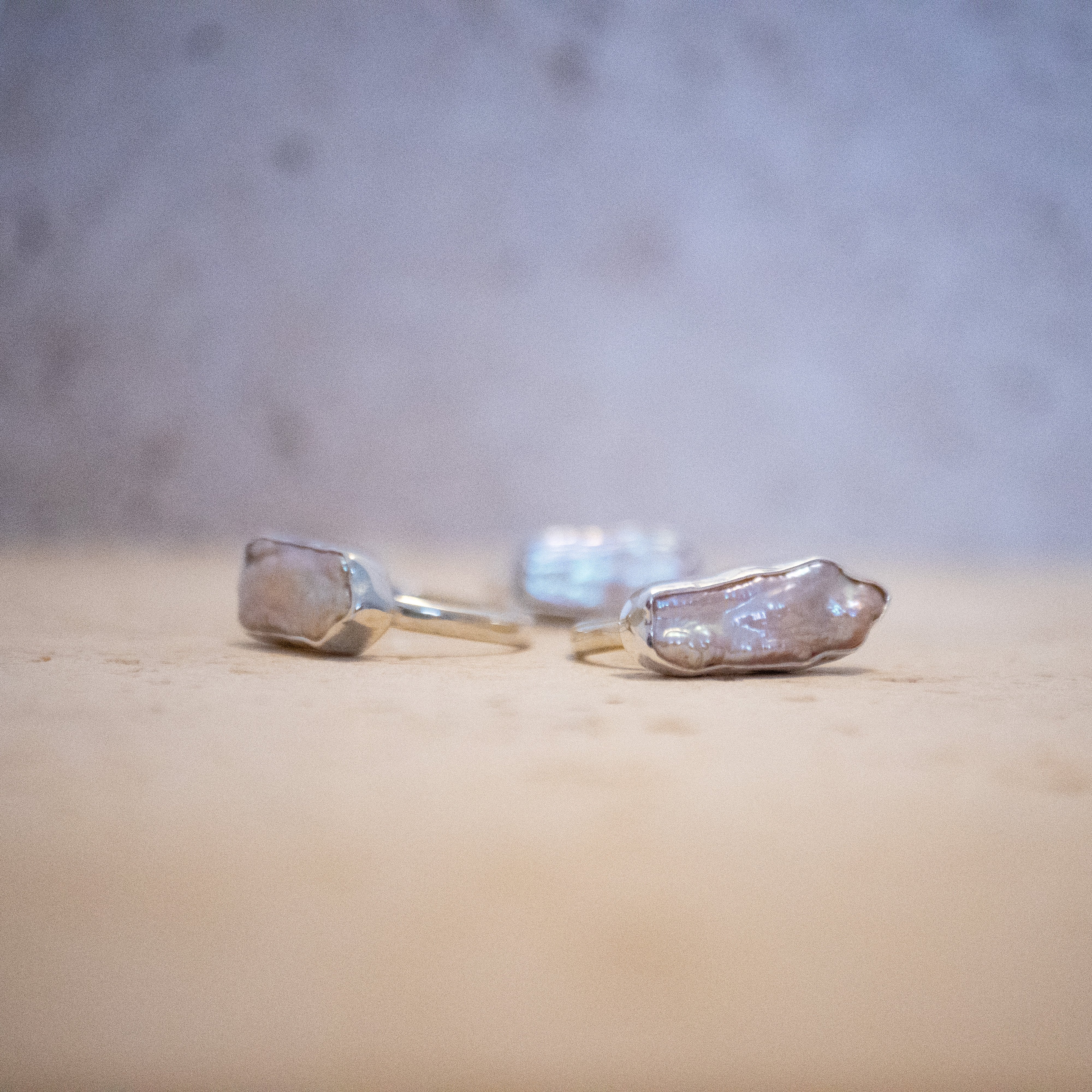 Zarter Statement-Ring aus 925 Sterling Silber mit rosa Süßwasserperle - Nooe UG