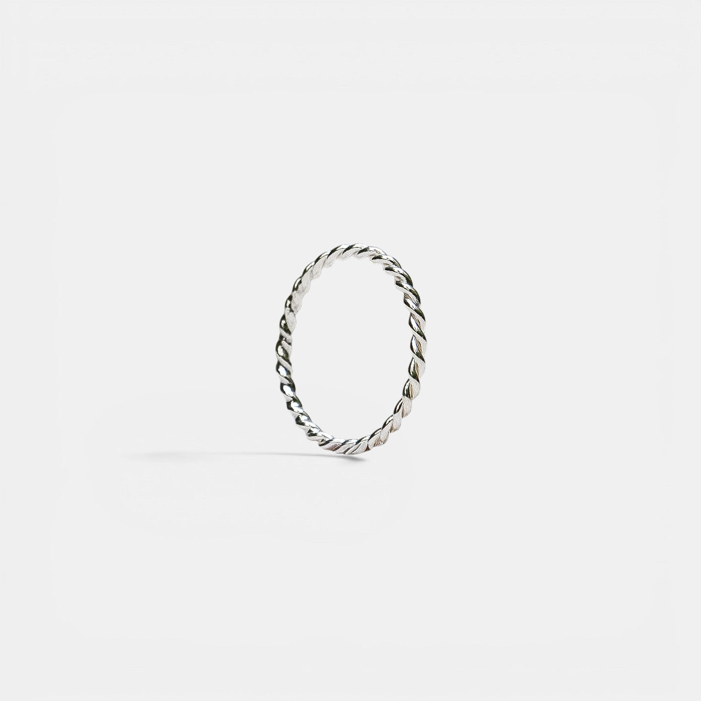 Gedrehter Ring Silber – Zart | NOOE Berlin