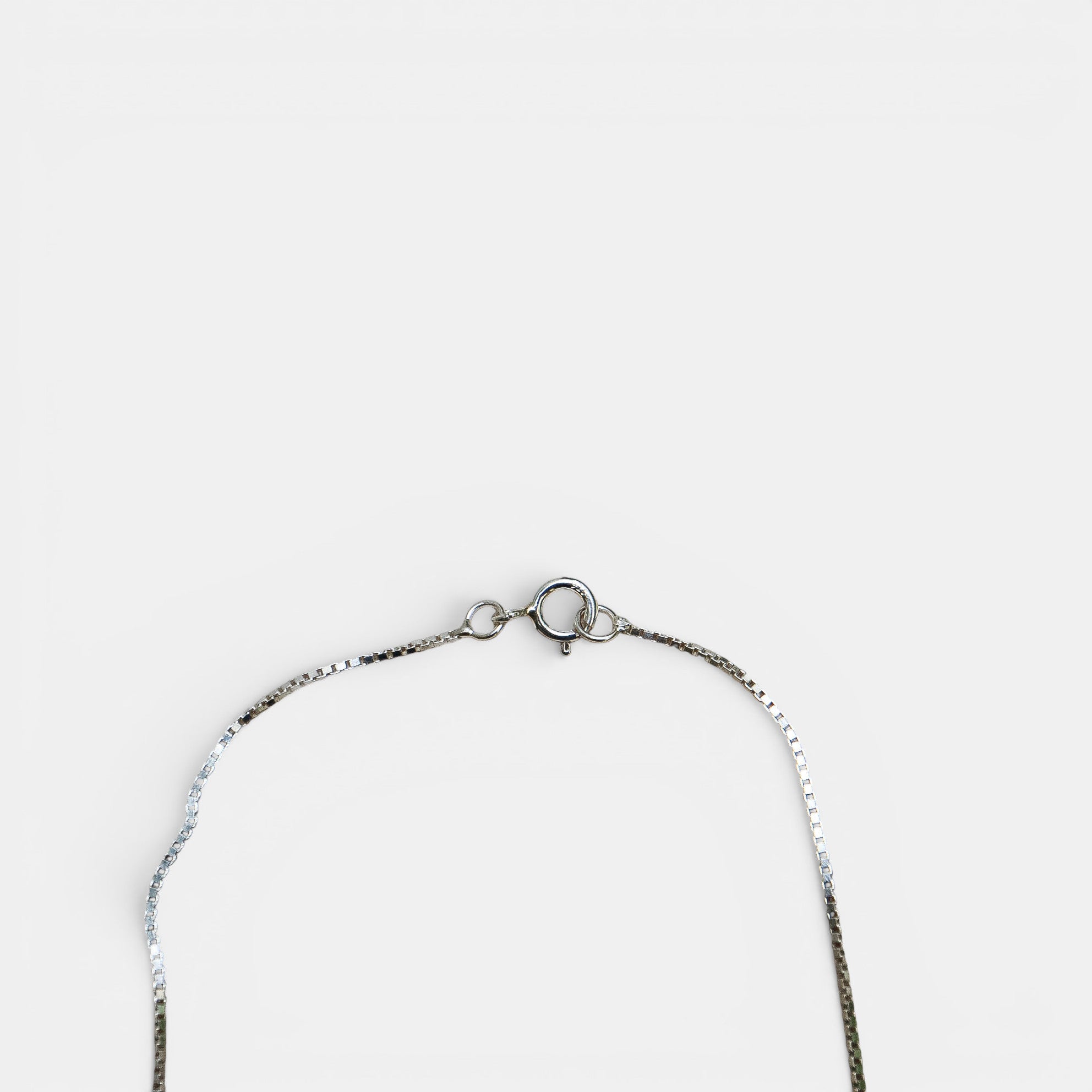 Grüner Amethyst Kette – Anhänger "Auge", 925 Sterling Silber | NOOE Berlin