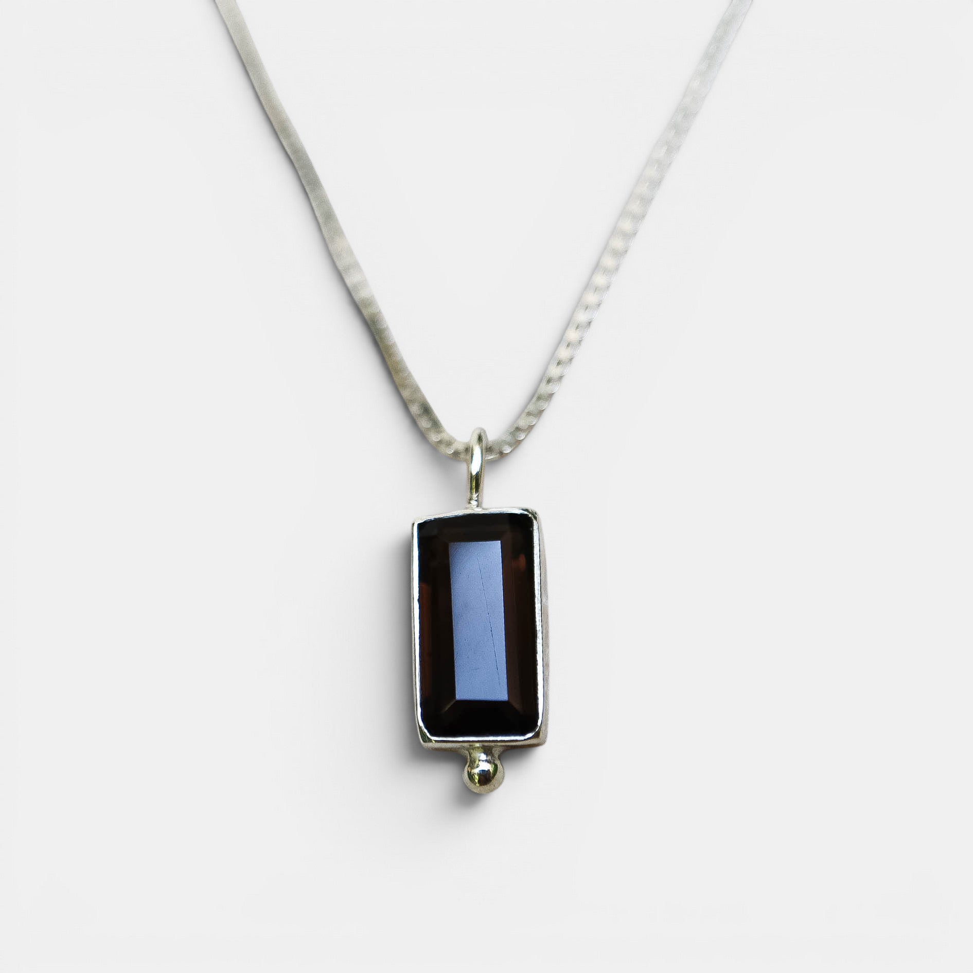 Bali Rauchquarz Kette – Rechteckiger Anhänger, 925 Sterling Silber | NOOE Berlin