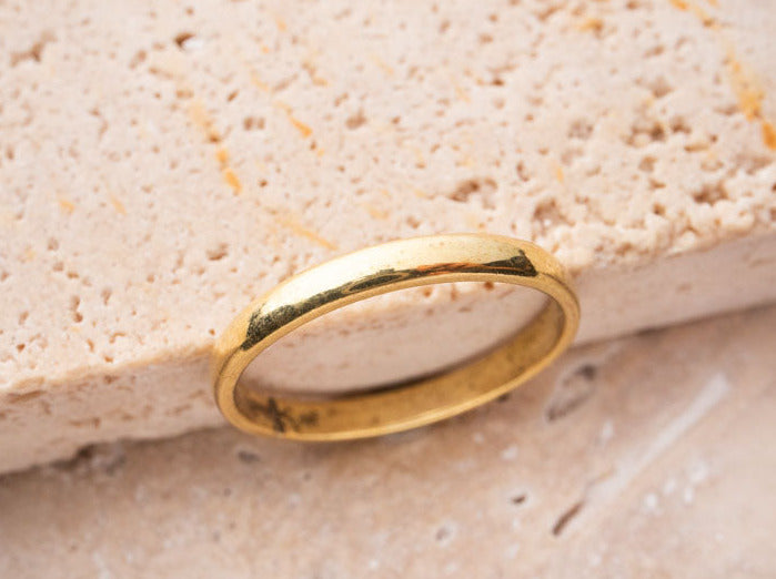 Simpler Ring Messing gold Ehering handgemacht - NooeBerlin