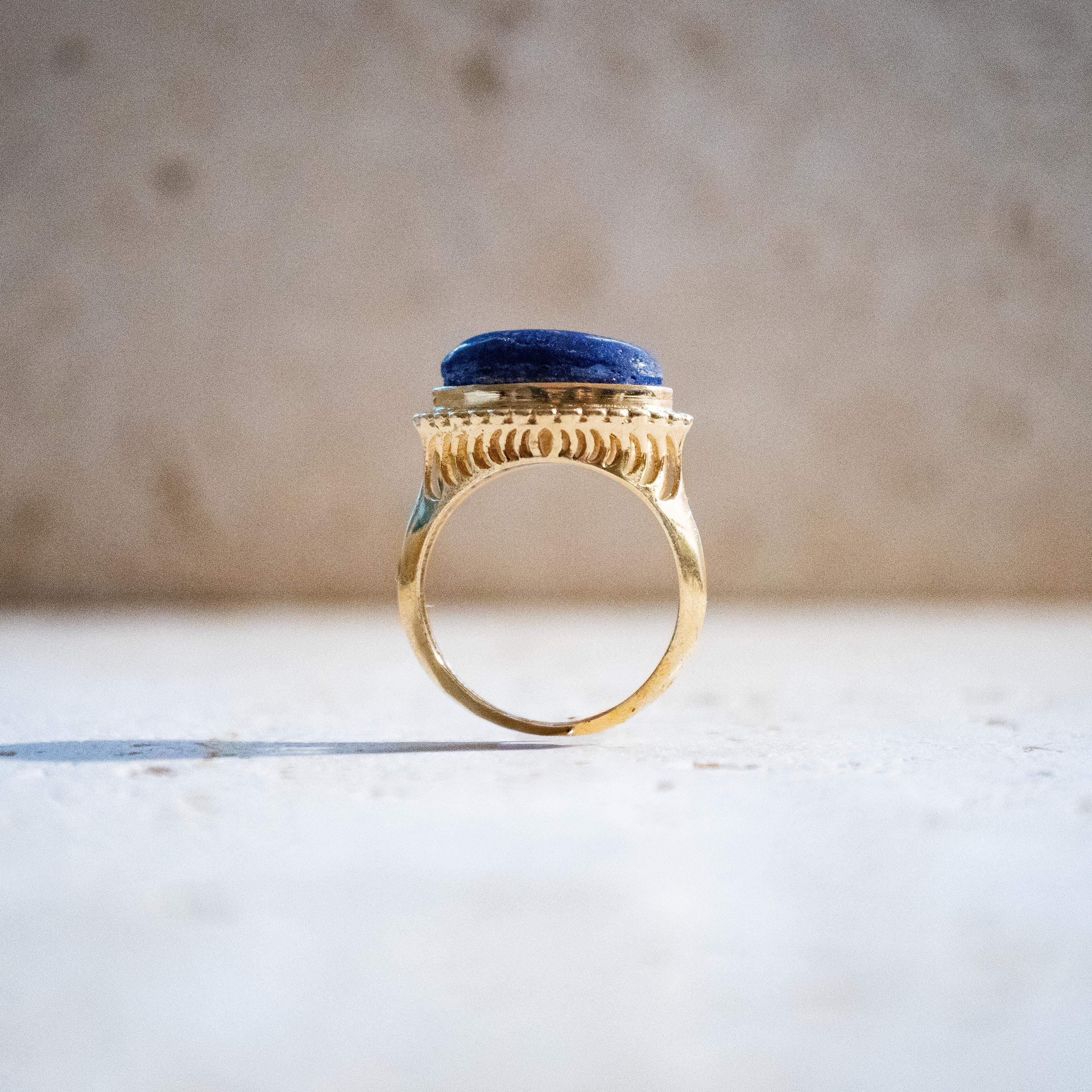 Augenförmiger Lapis Lazuli Ring groß gold handgemacht
