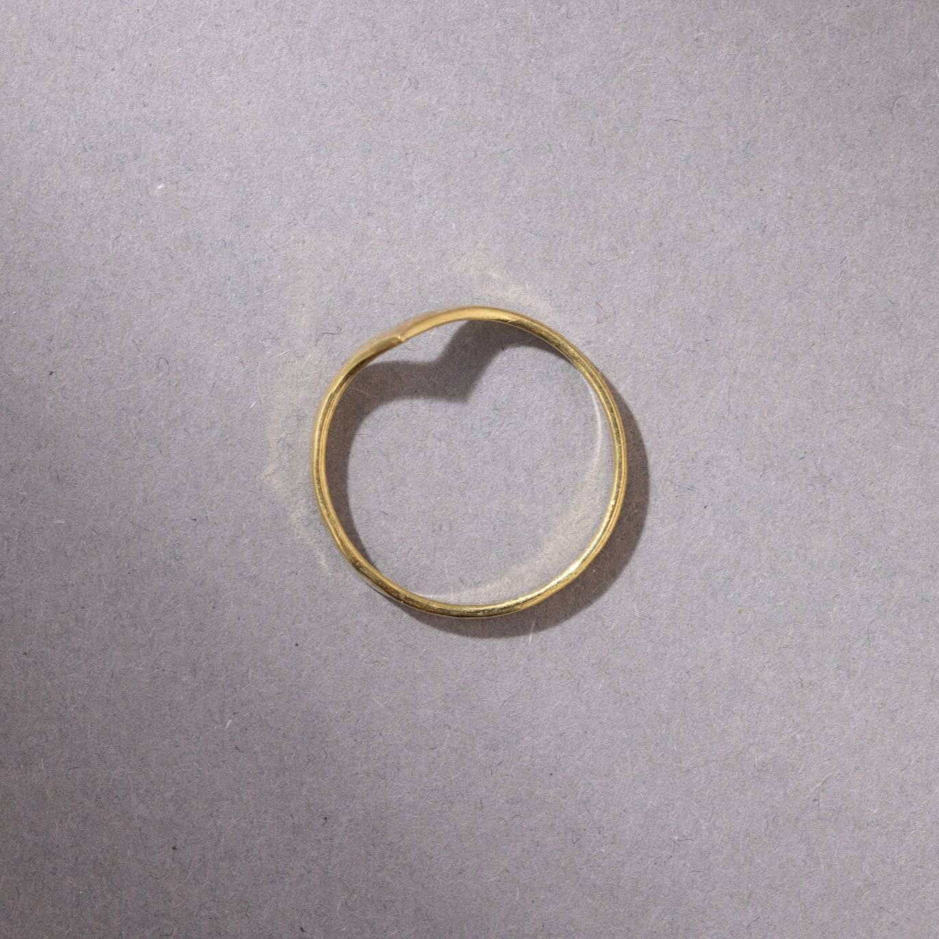 Chevron Ring gold handgemacht - NooeBerlin
