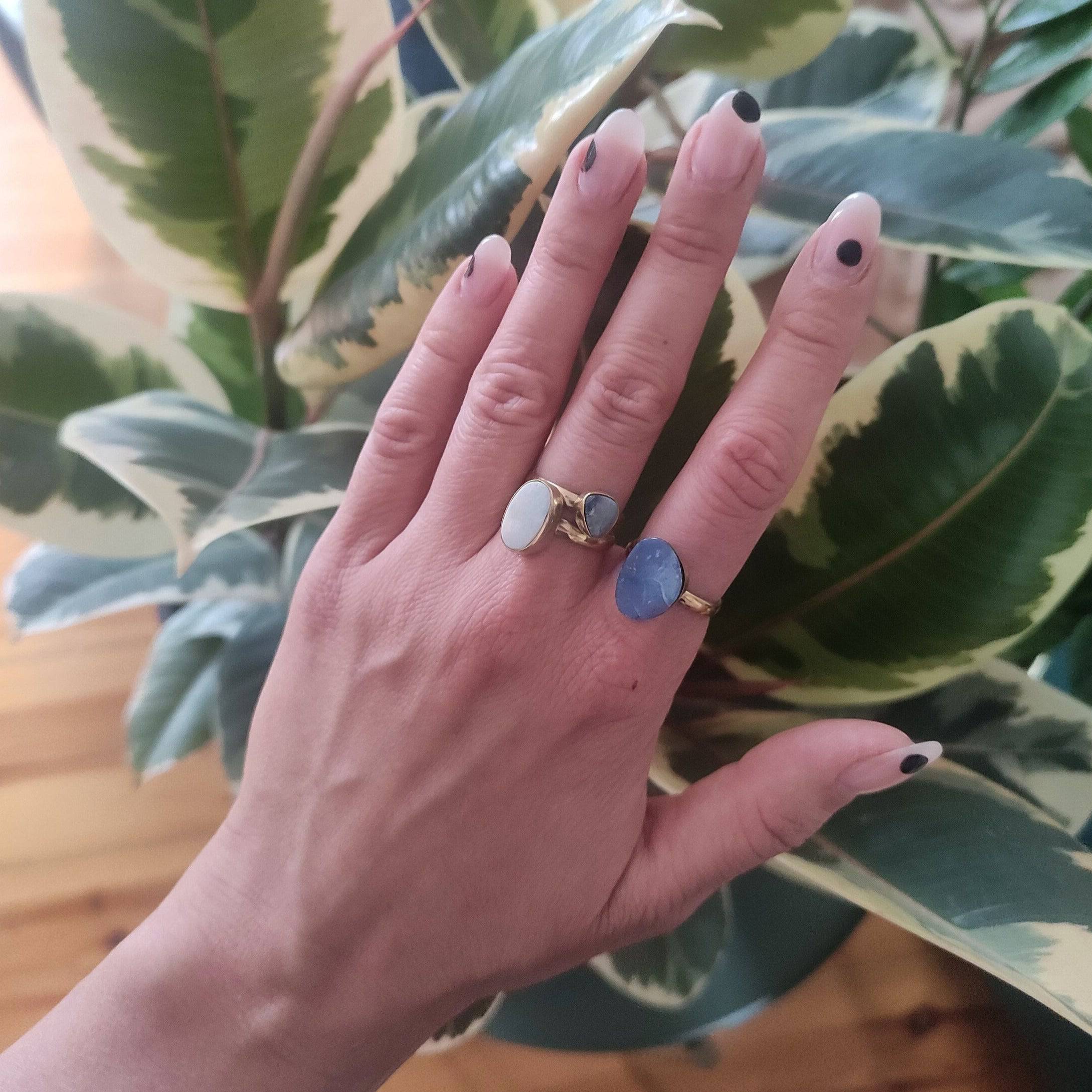 Flacher großer Opal Ring gold handgemacht - NooeBerlin