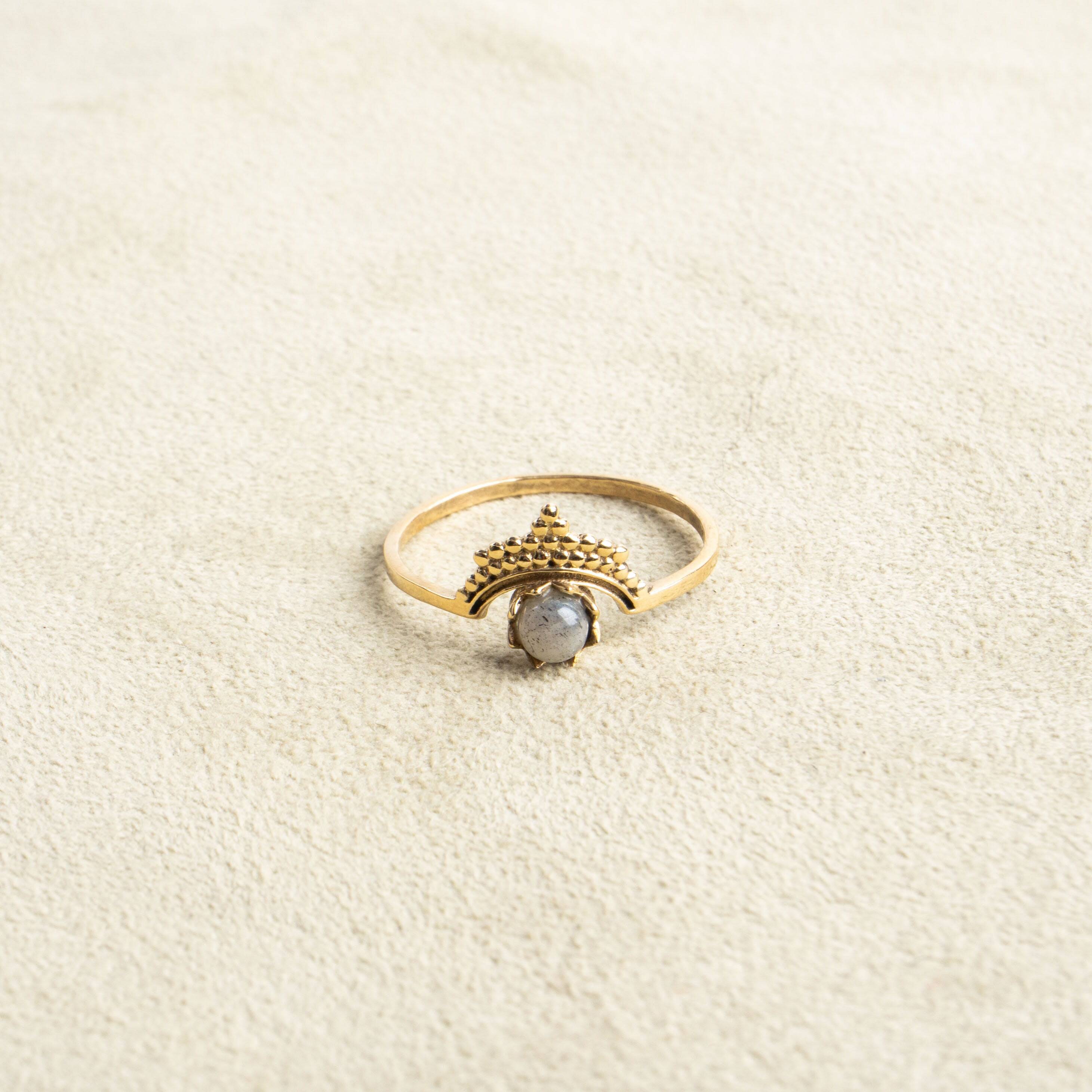 Tiara Kronen Ring mit Labradorit handgemacht - NooeBerlin
