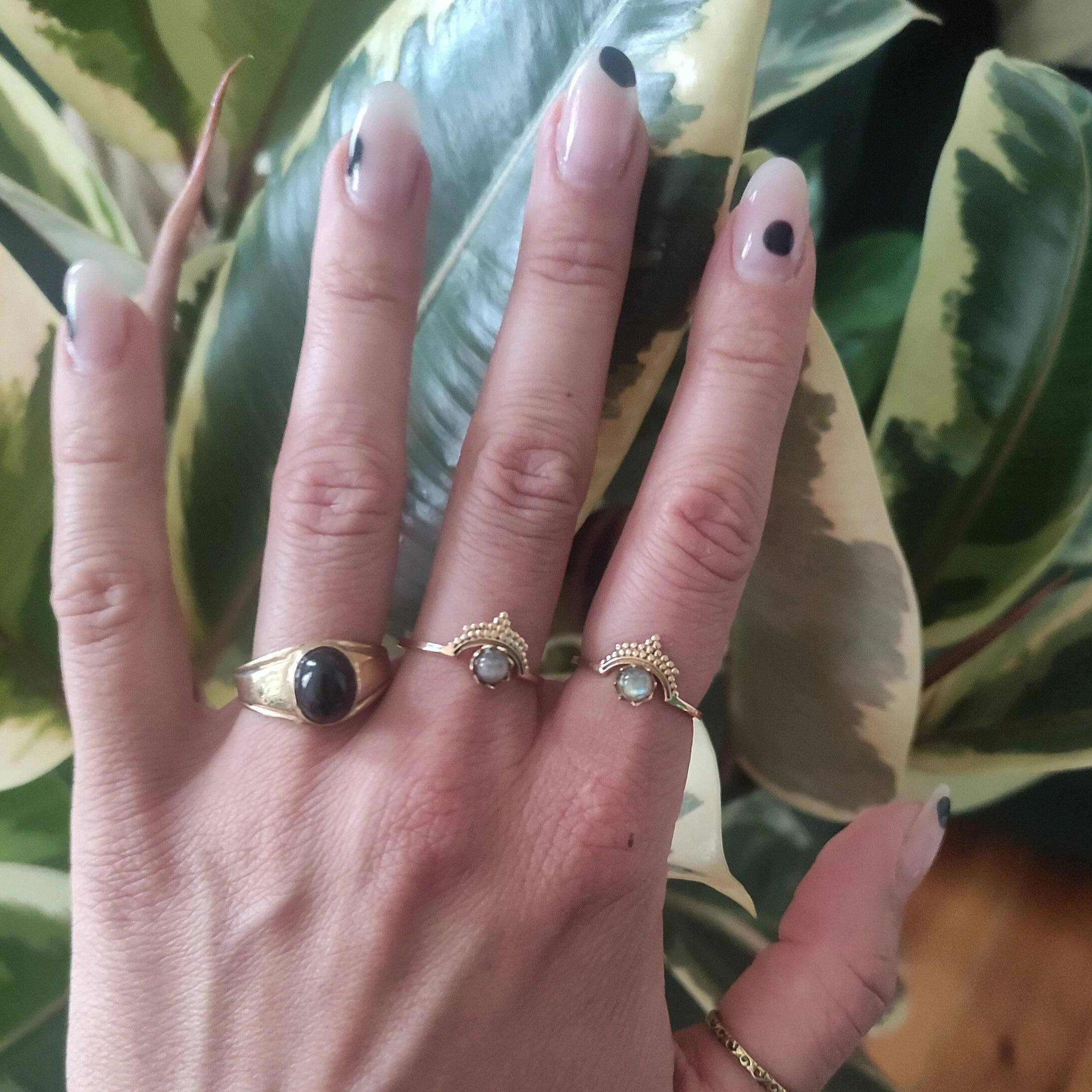 Tiara Kronen Ring mit Labradorit handgemacht - NooeBerlin