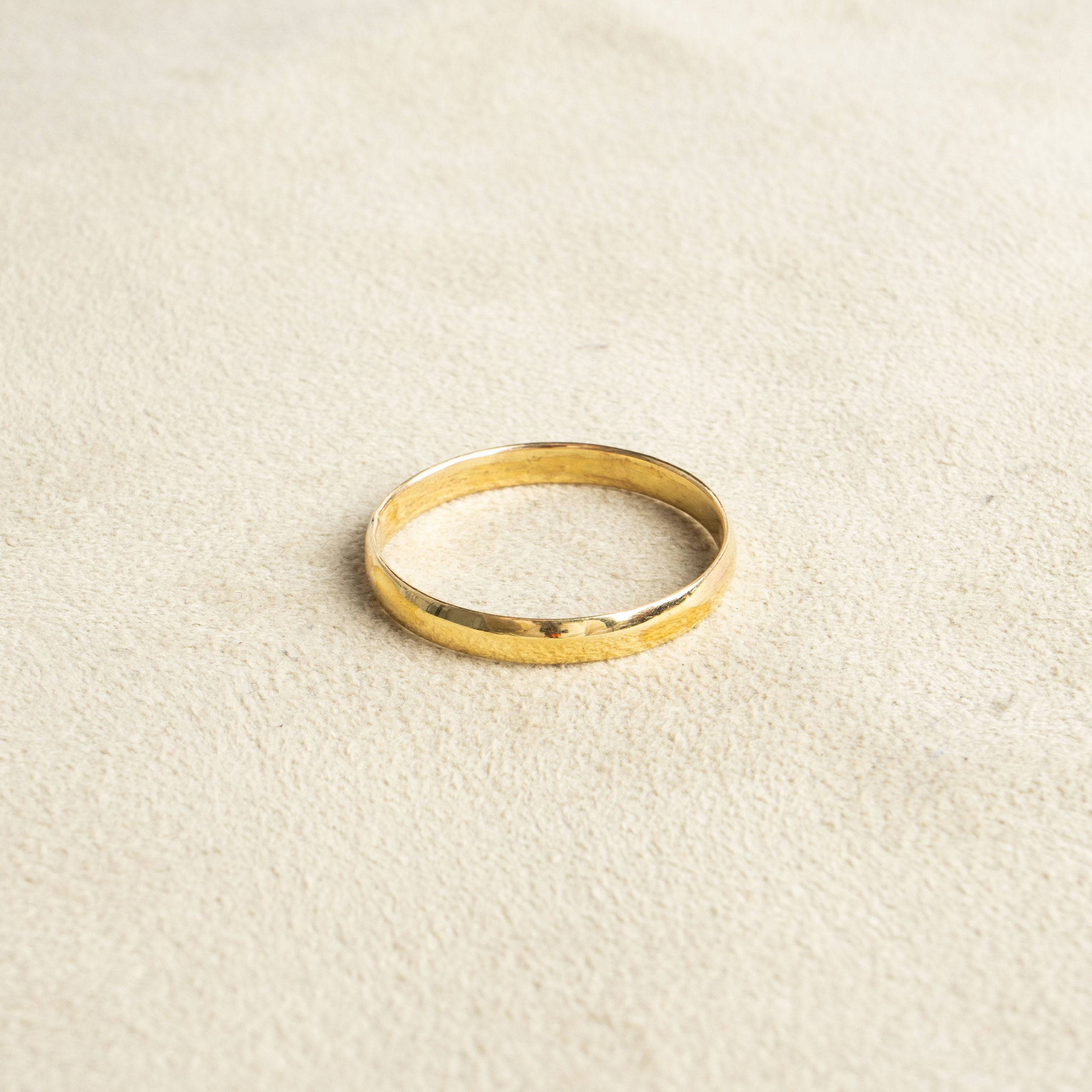 Simpler Ring Messing gold Ehering handgemacht - NooeBerlin