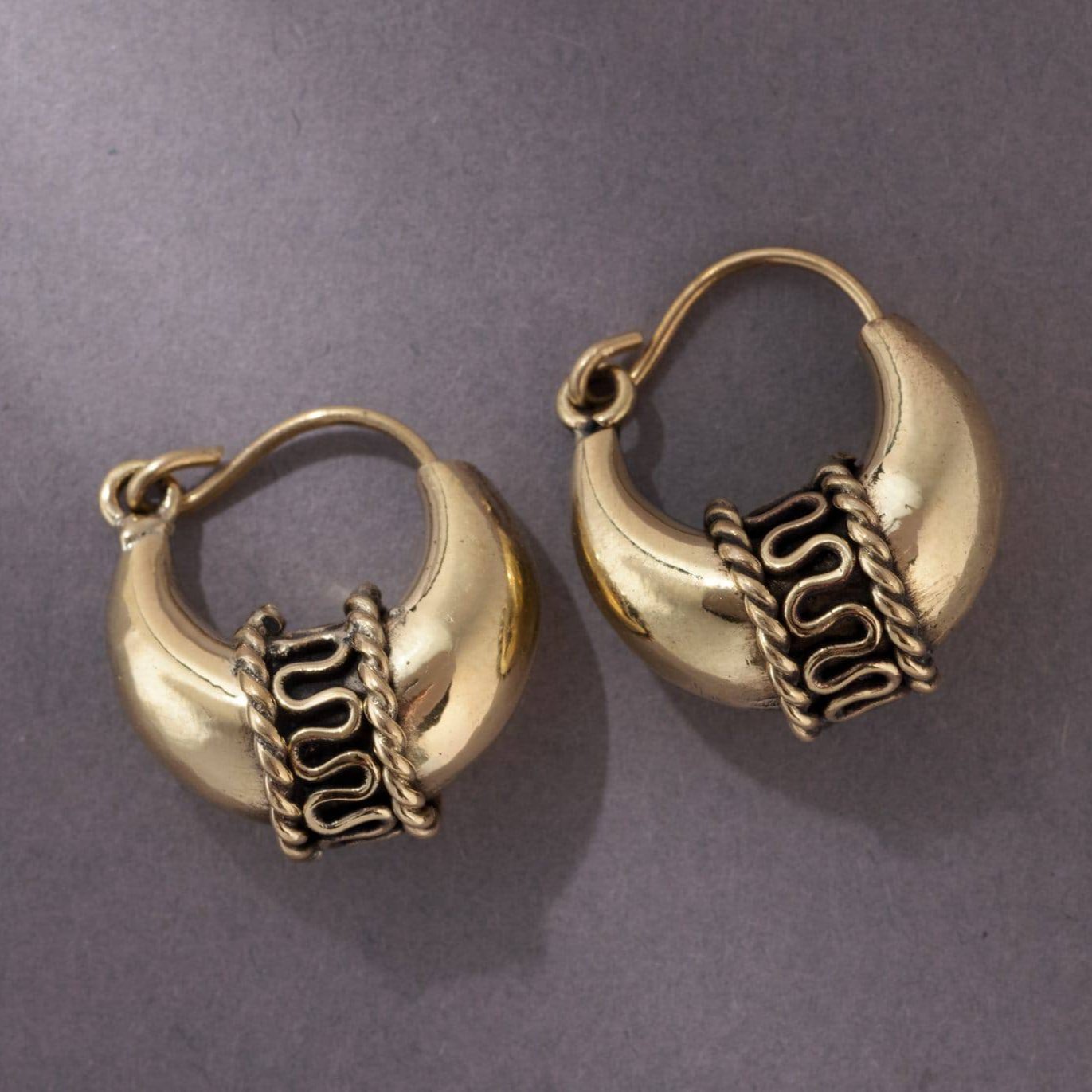 Chunky Creolen Y2K verschiedene Größen gold handgemacht - NooeBerlin