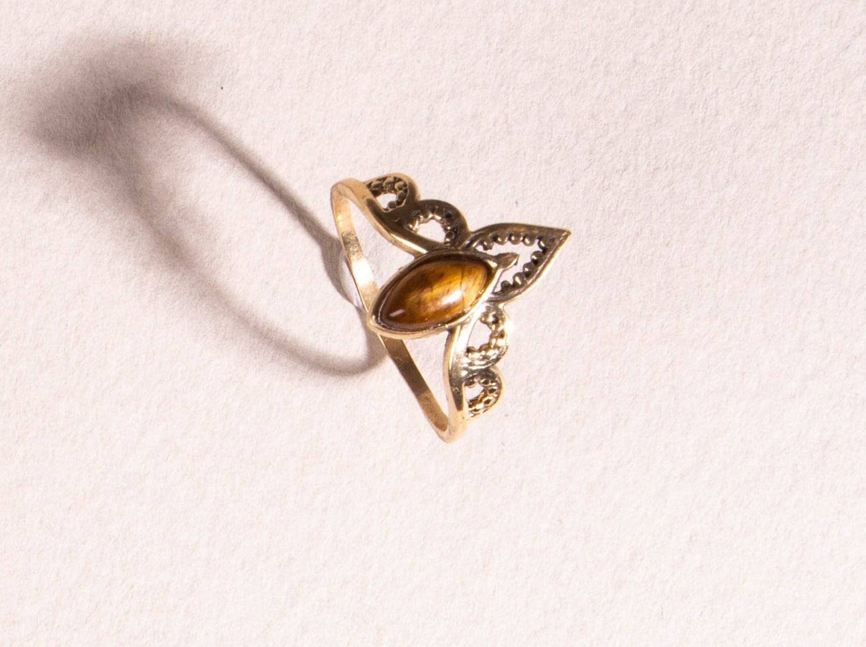 Auge Kronen Ring mit Tigerauge gold handgemacht - NooeBerlin