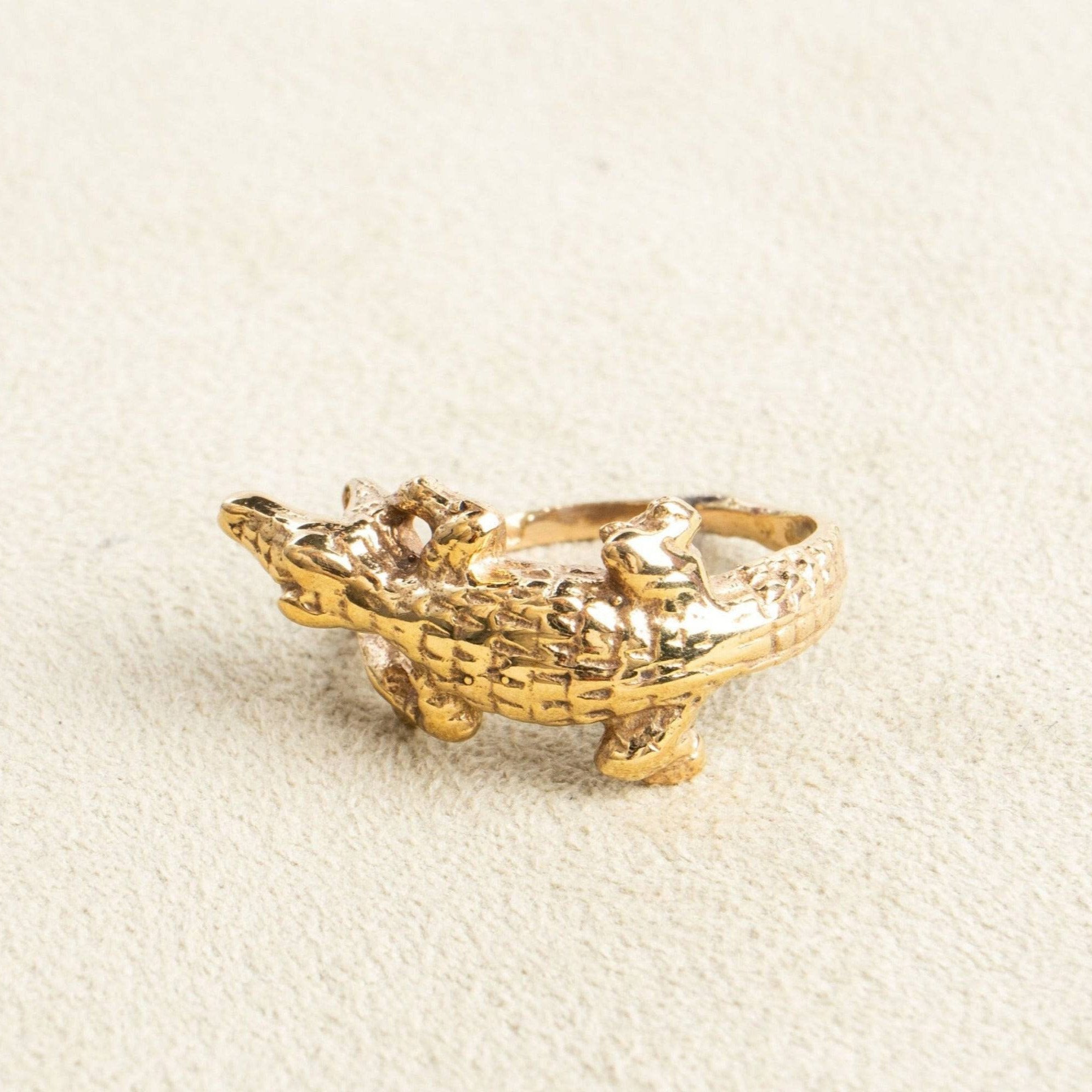 Krokodil Ring gold handgemacht - NooeBerlin