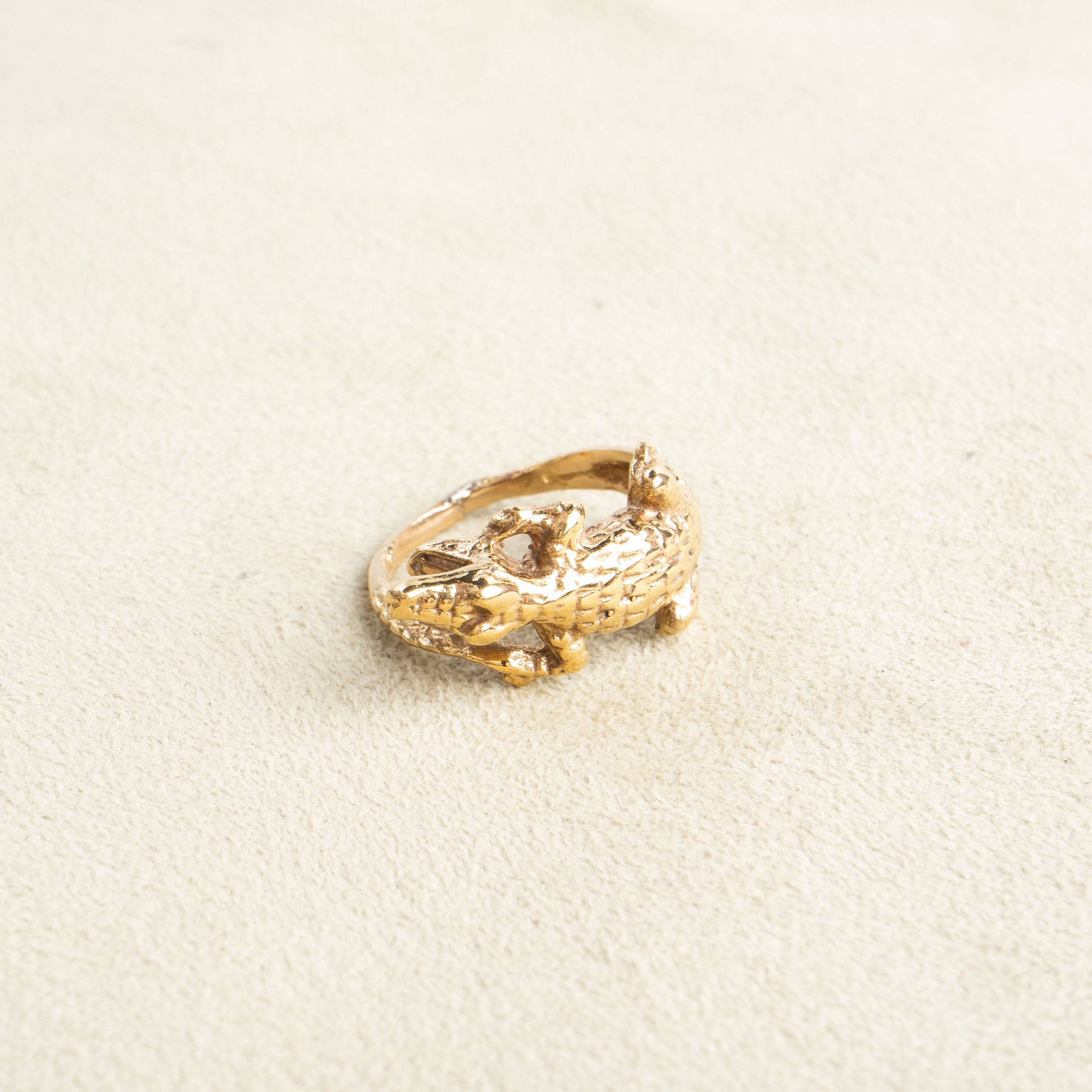 Krokodil Ring gold handgemacht - NooeBerlin