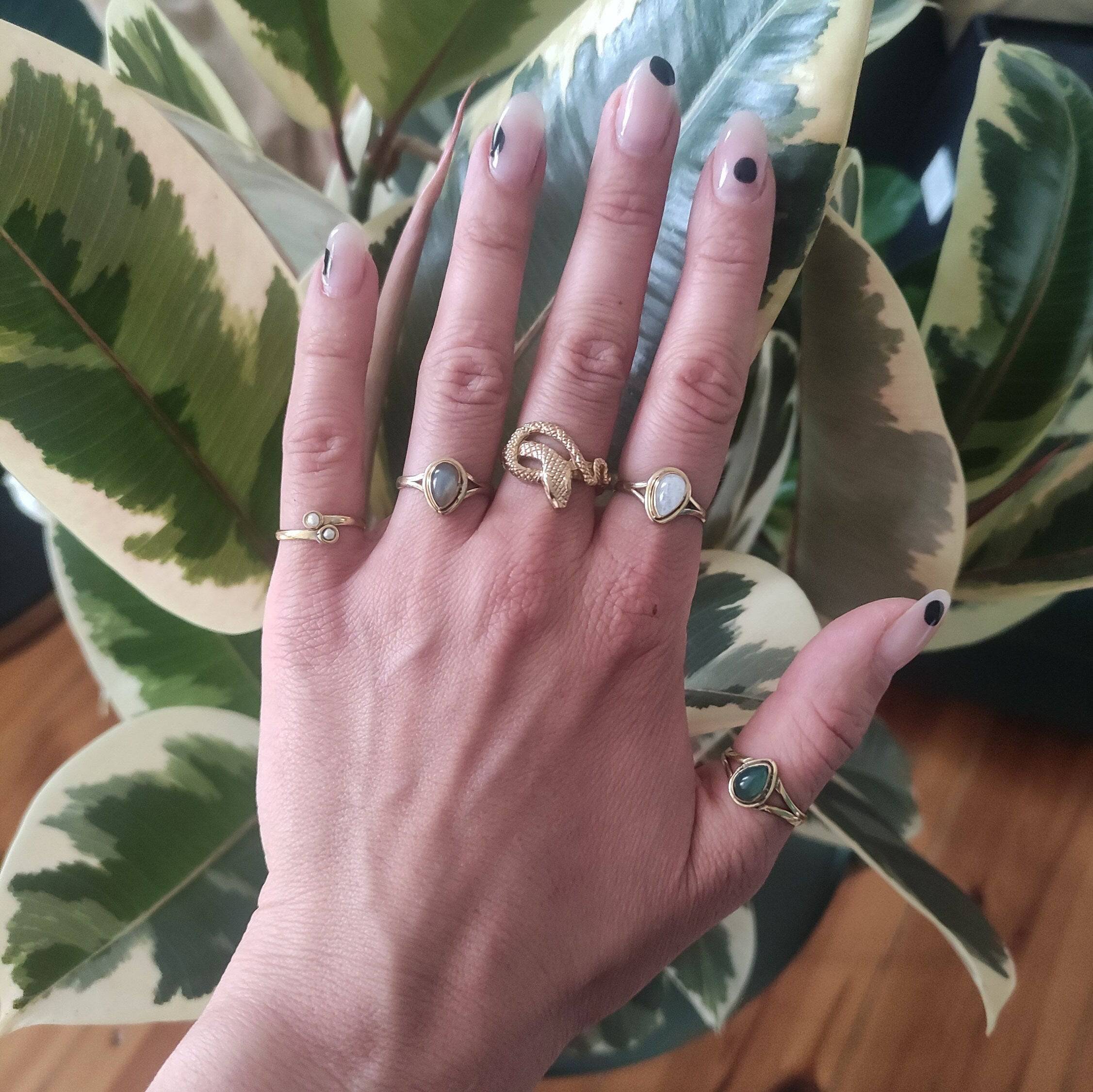 Schlangen Ring gewunden aus Messing handgemacht - NooeBerlin