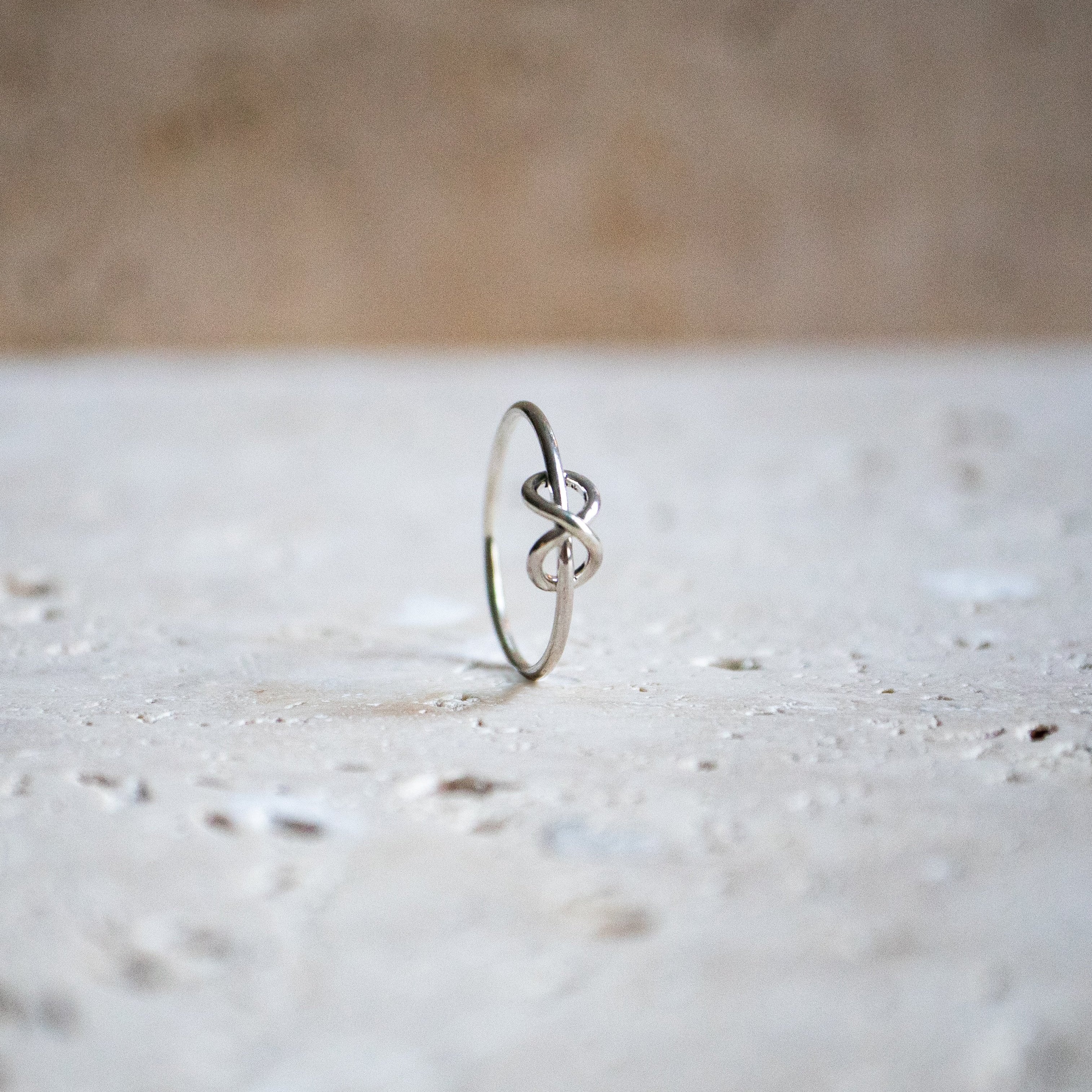 Dainty knot ring infinity made of 925 sterling silver / pretzel bow