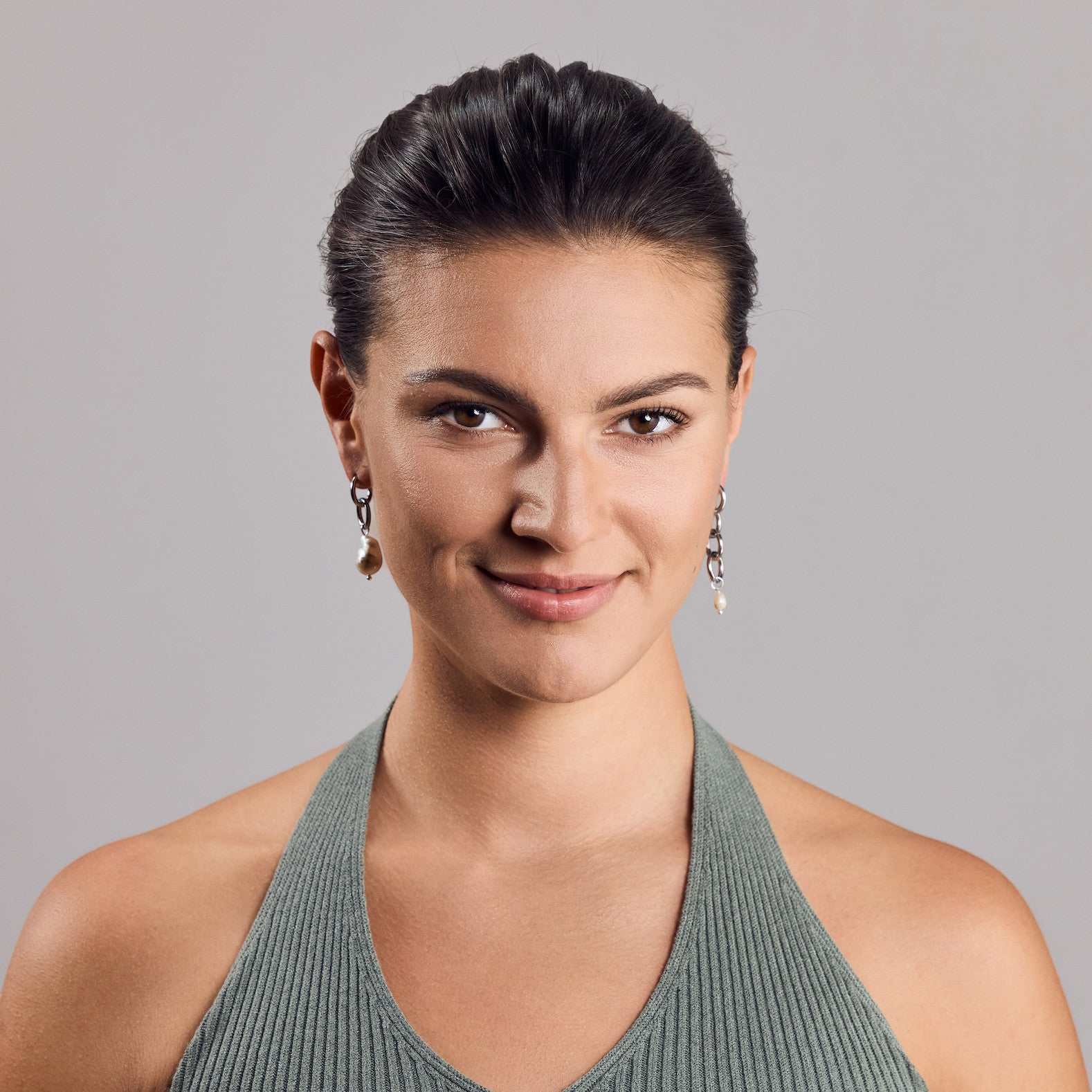 15.8. Edelstahlohrringe mit Perle - Nooe UG