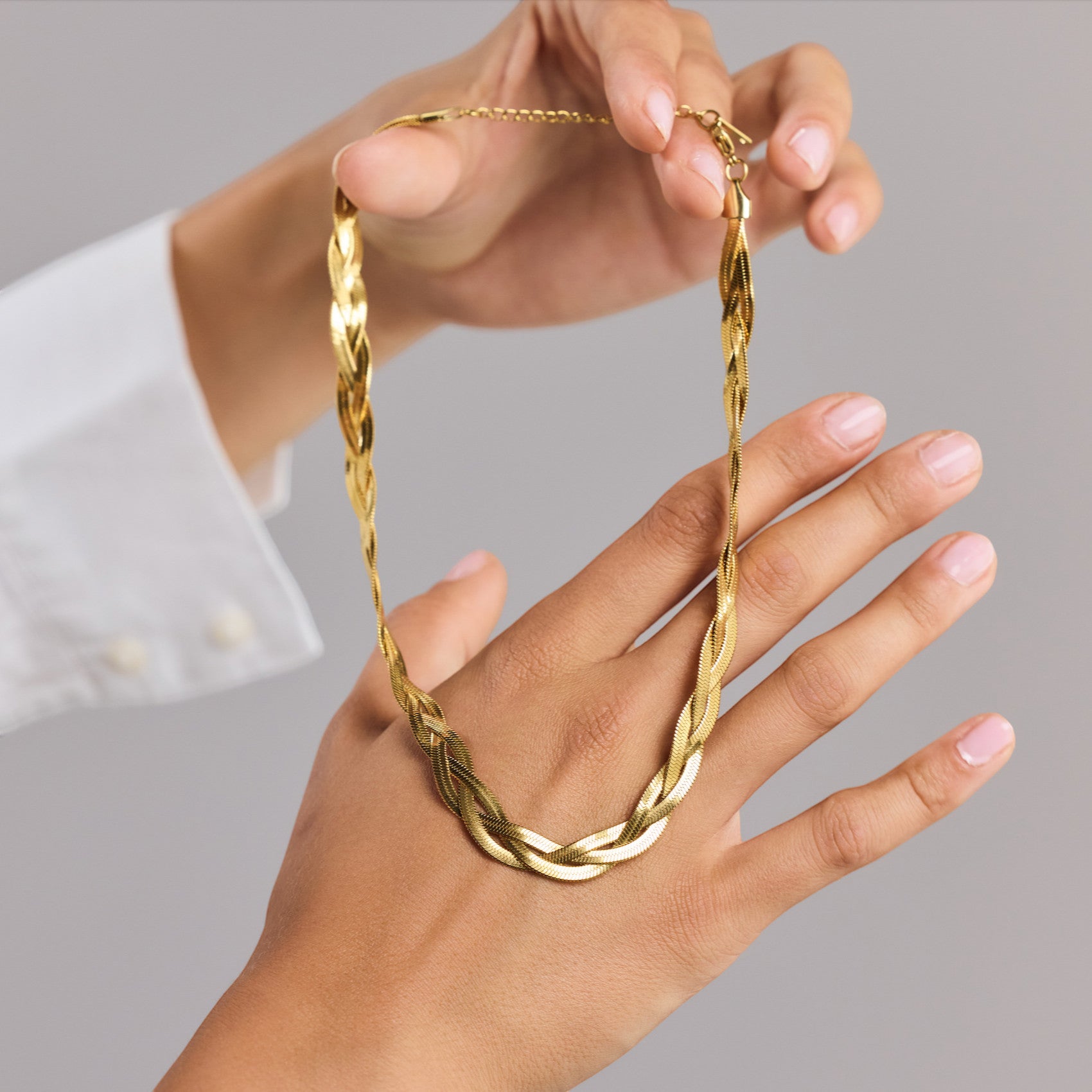 Herringbone Kette dreifach geflocheten - Choker vergoldet - Nooe UG