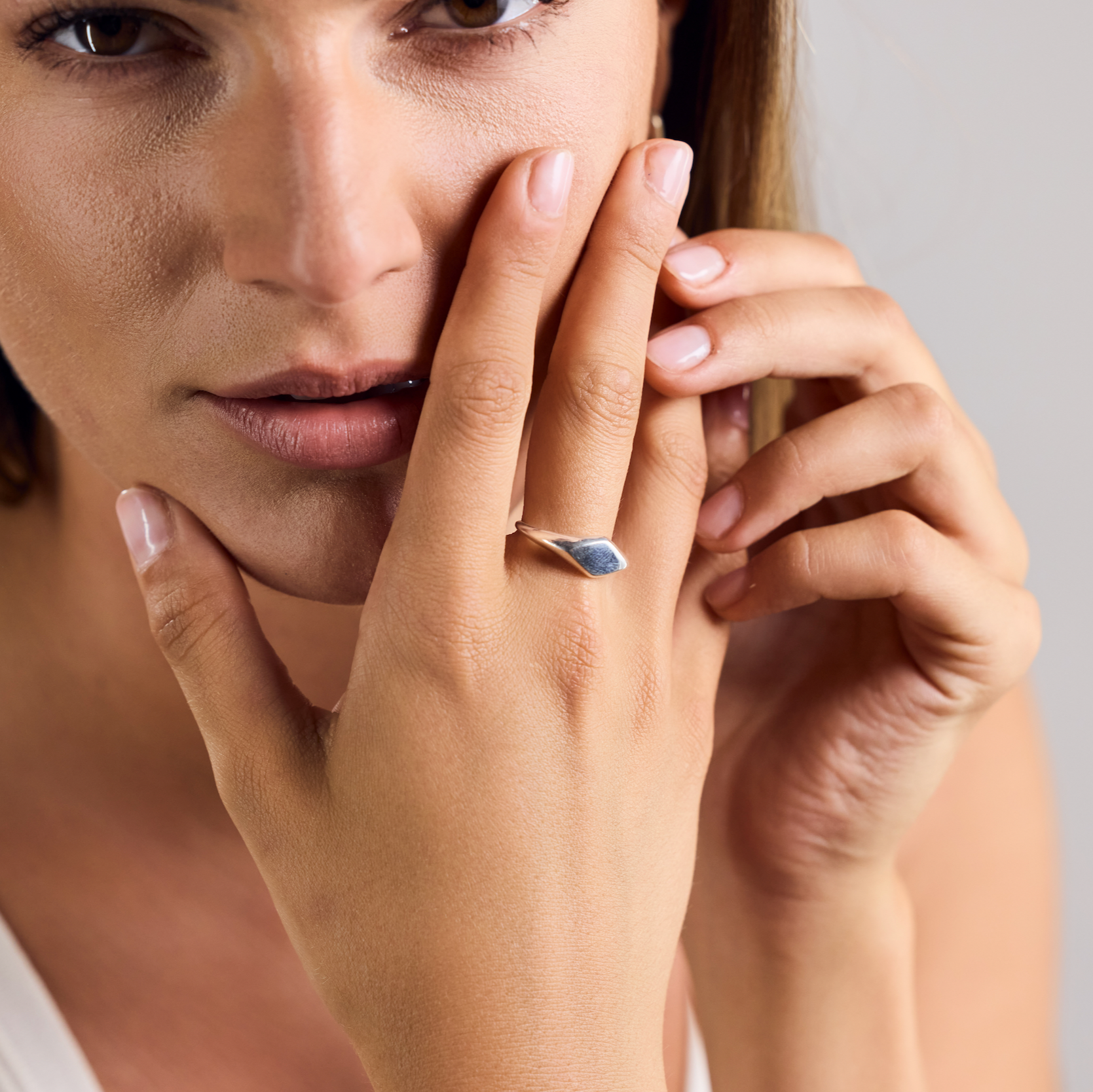 Small signet ring made of 925 sterling silver square handmade