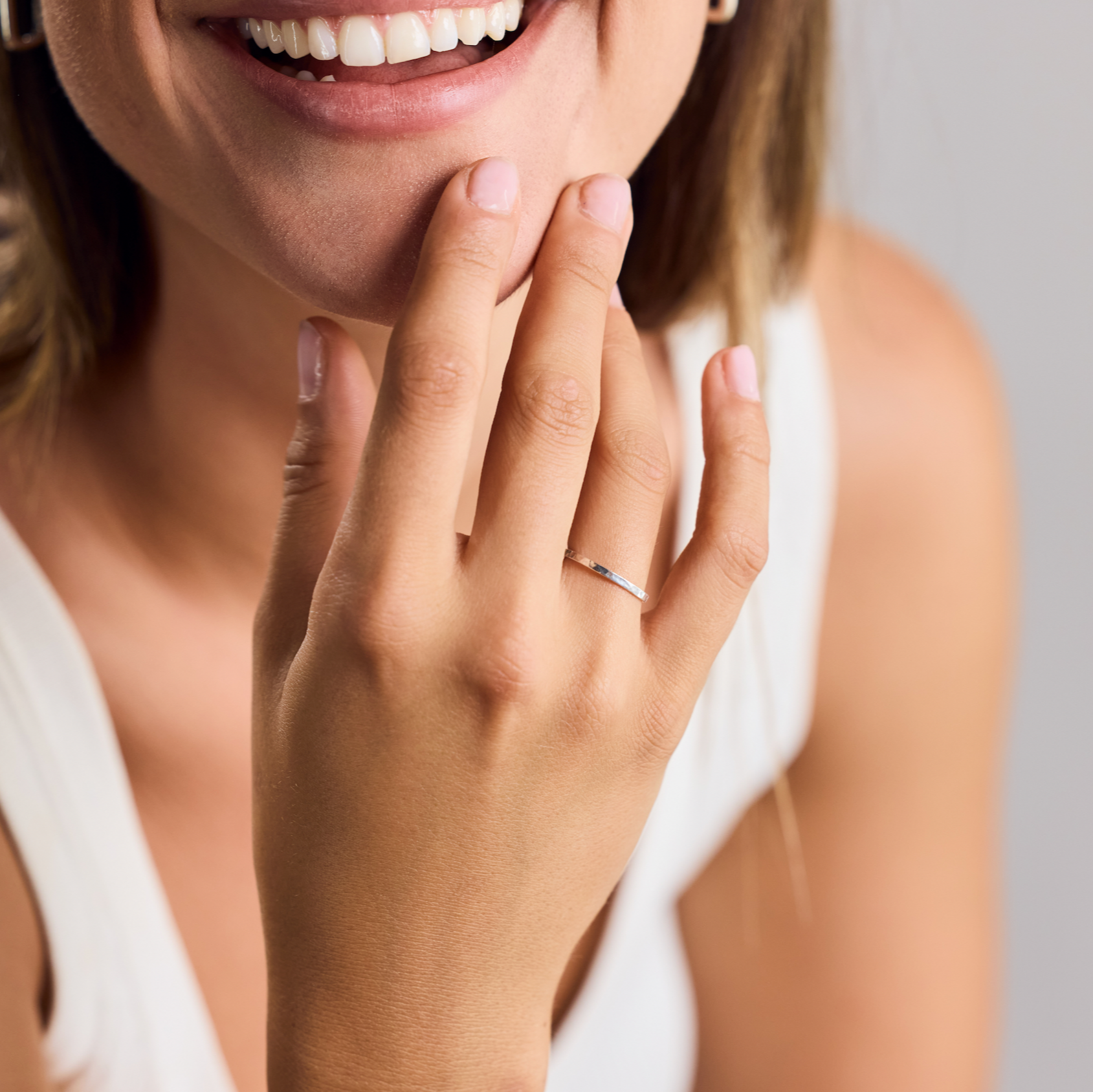 Delicate ring made of 925 sterling silver / hammered stacking ring