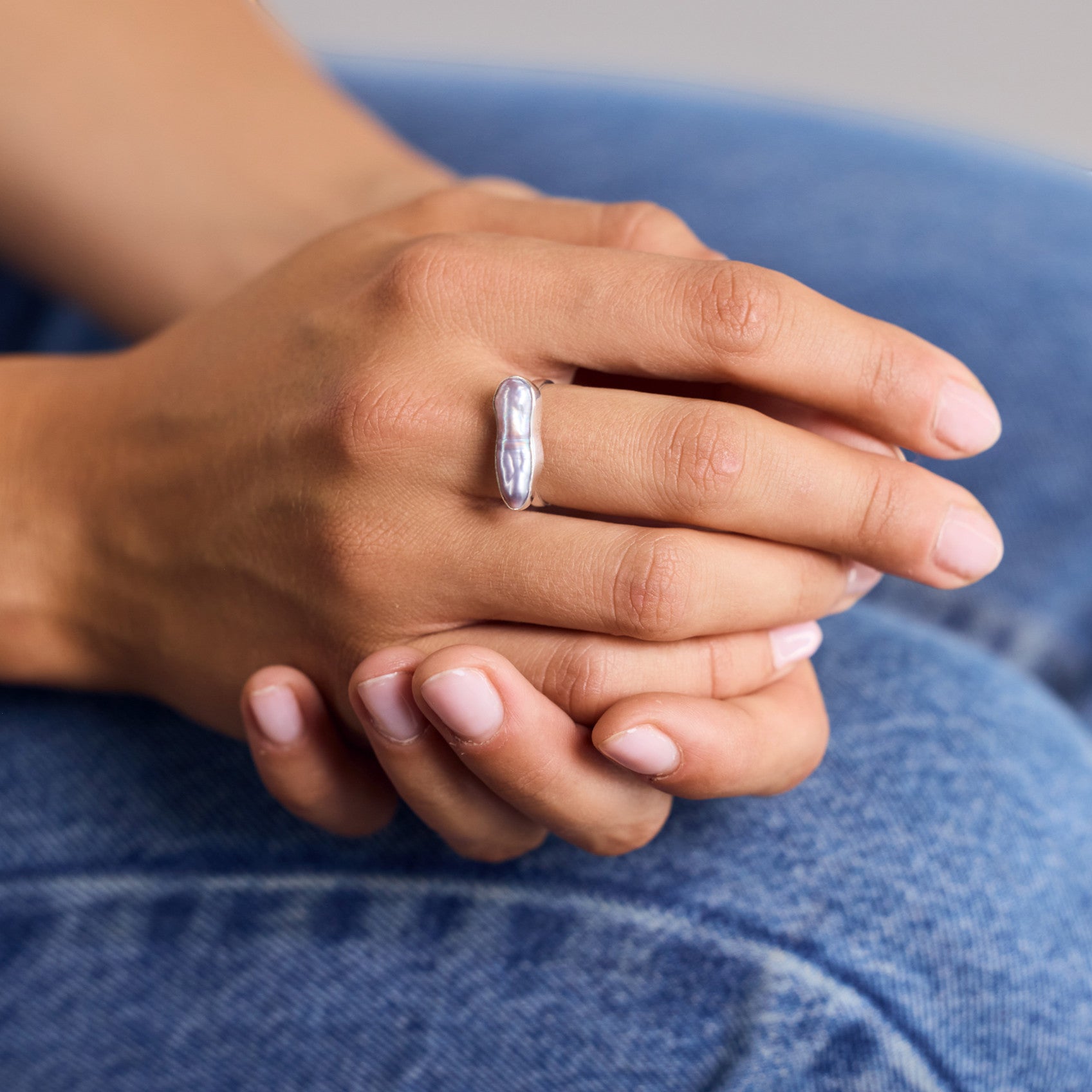Zarter Statement-Ring aus 925 Sterling Silber mit rosa Süßwasserperle - Nooe UG