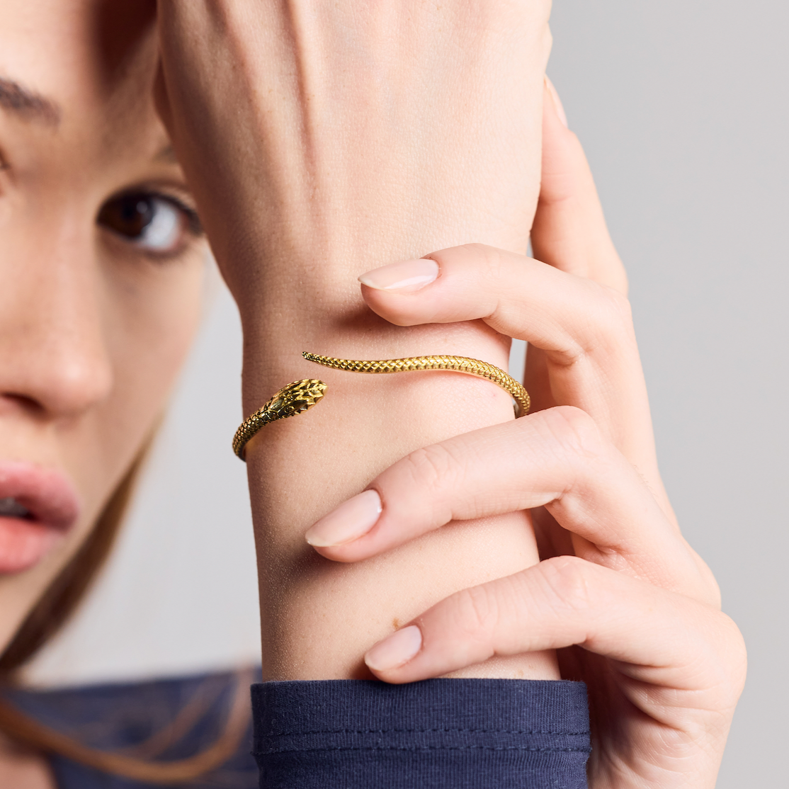 Snake bangle made of brass gold open handmade