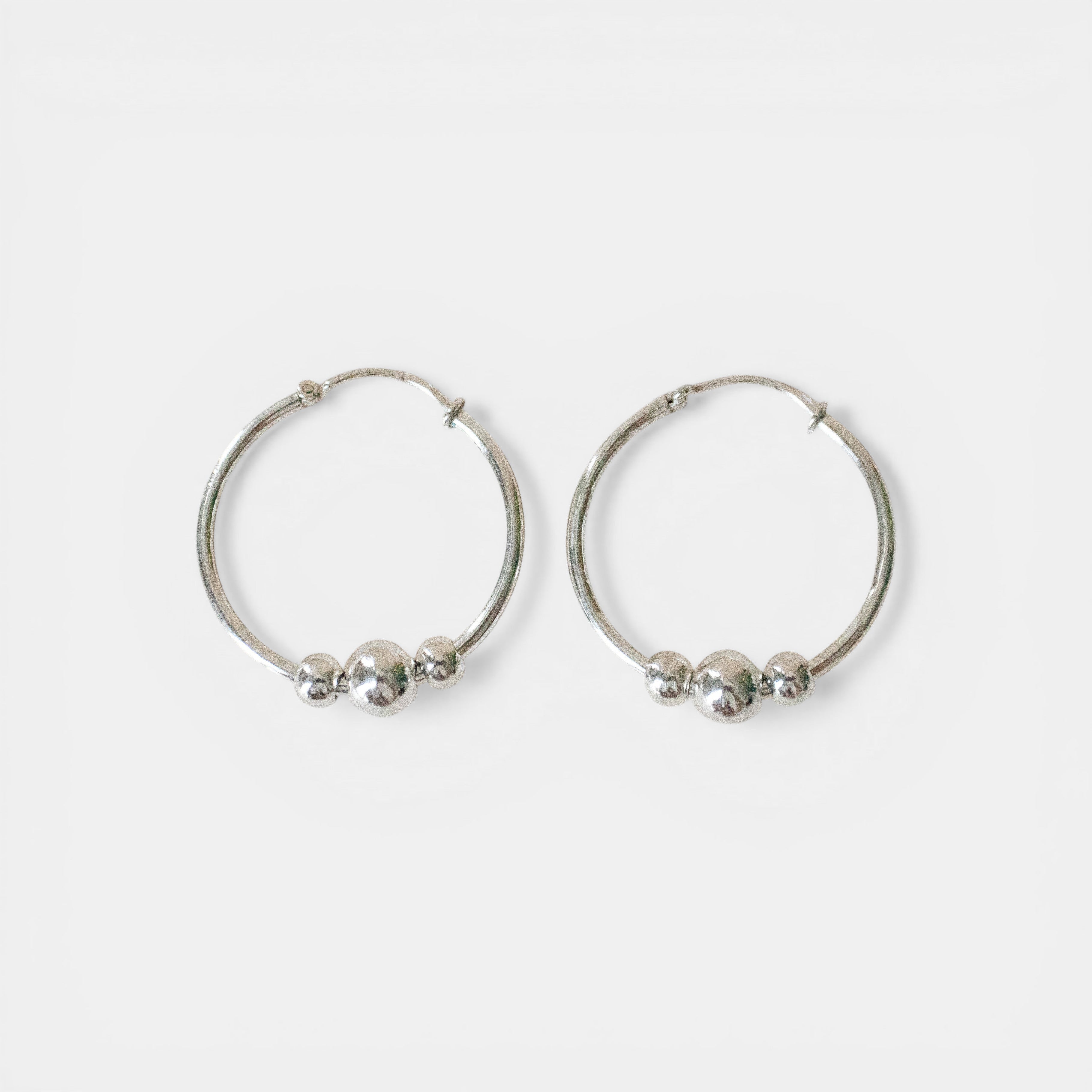 Creolen 3cm Ohrringe aus 925 Sterling Silber mit beweglichen Kugeln - Nooe UG