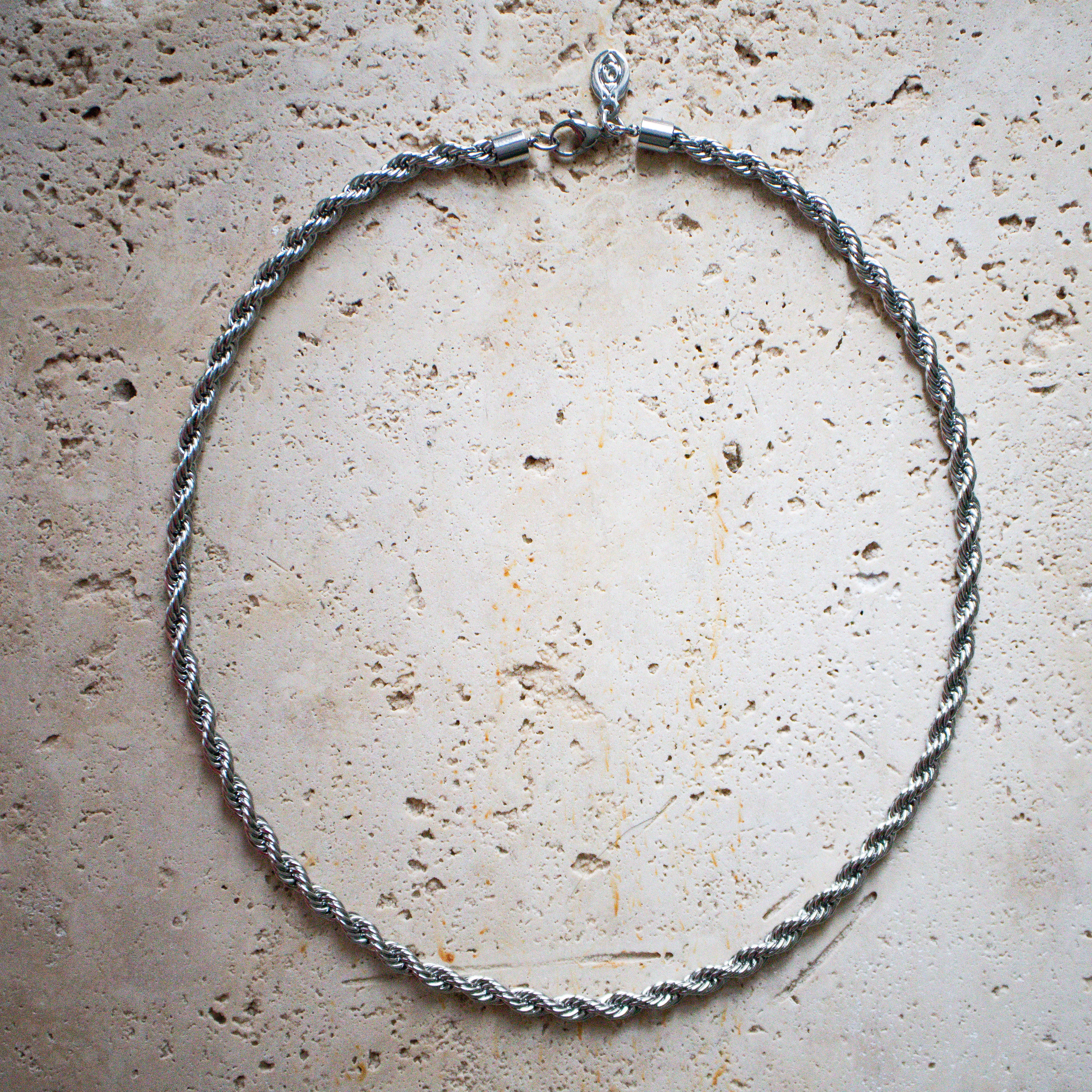 Handgefertigte breite Edelstahl Seil-Kette in Silber – Zeitloser Look