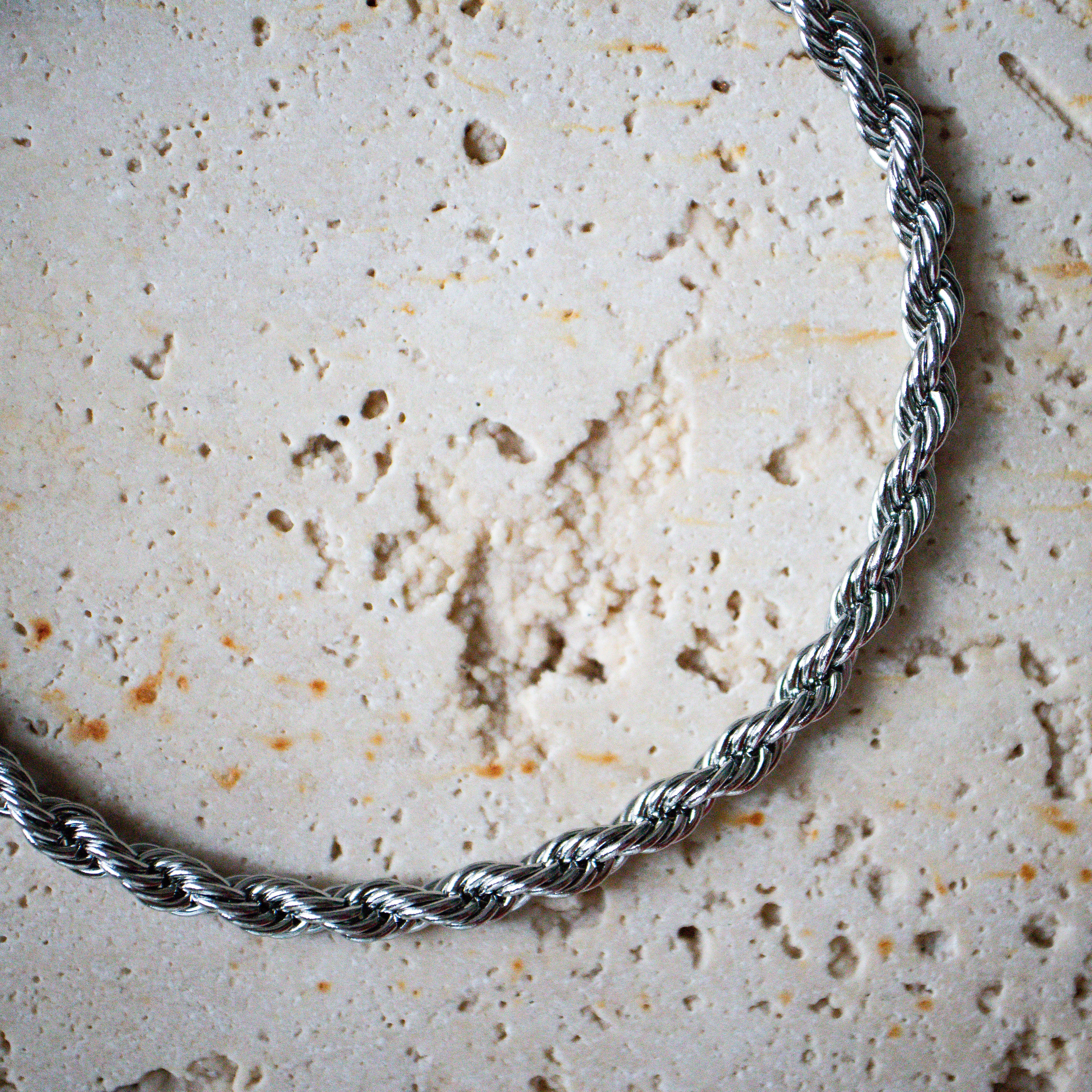 Zartes Seil-Armband aus Edelstahl, silber