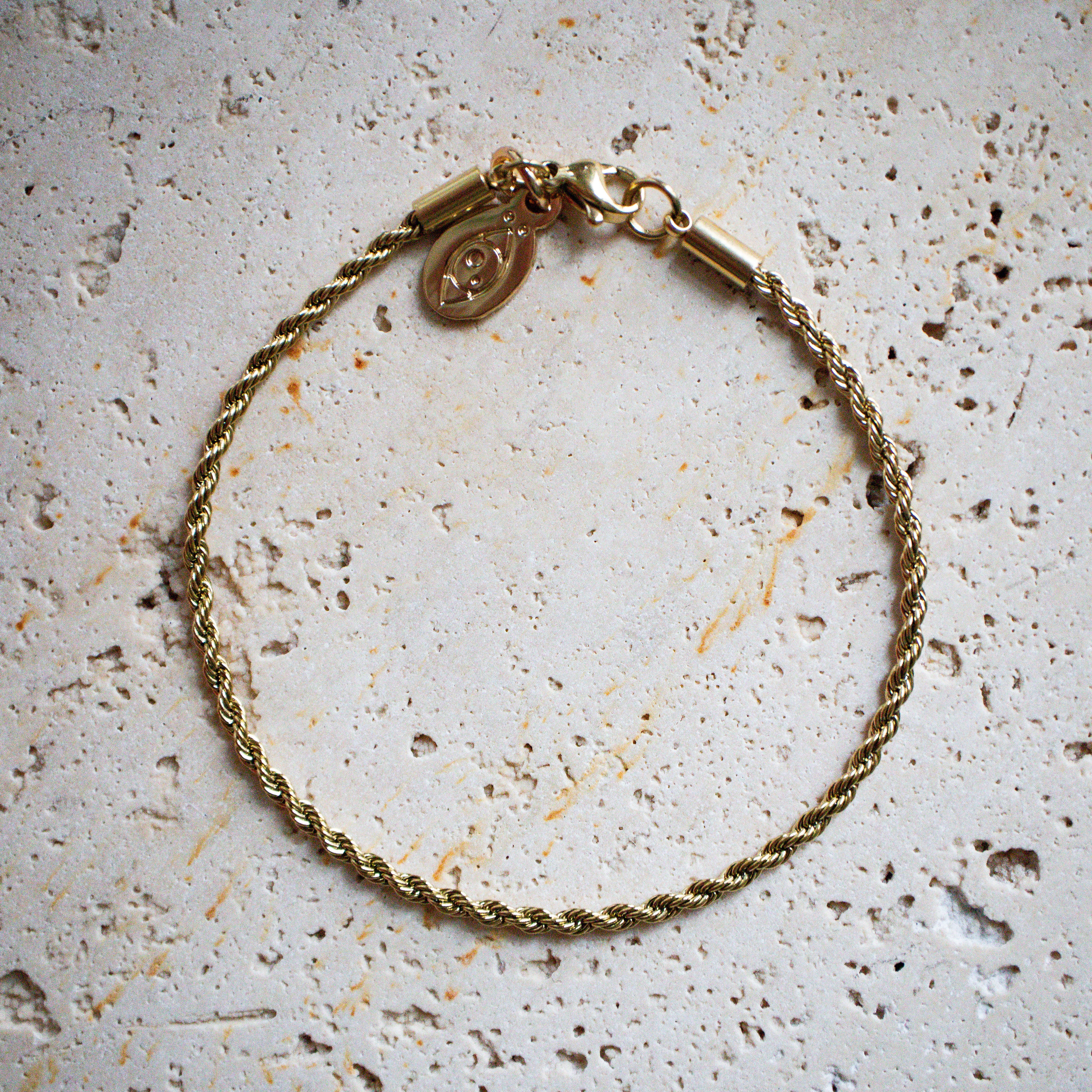 Vergoldetes Edelstahl Seil-Armband – filigranes Schmuckstück für Damen