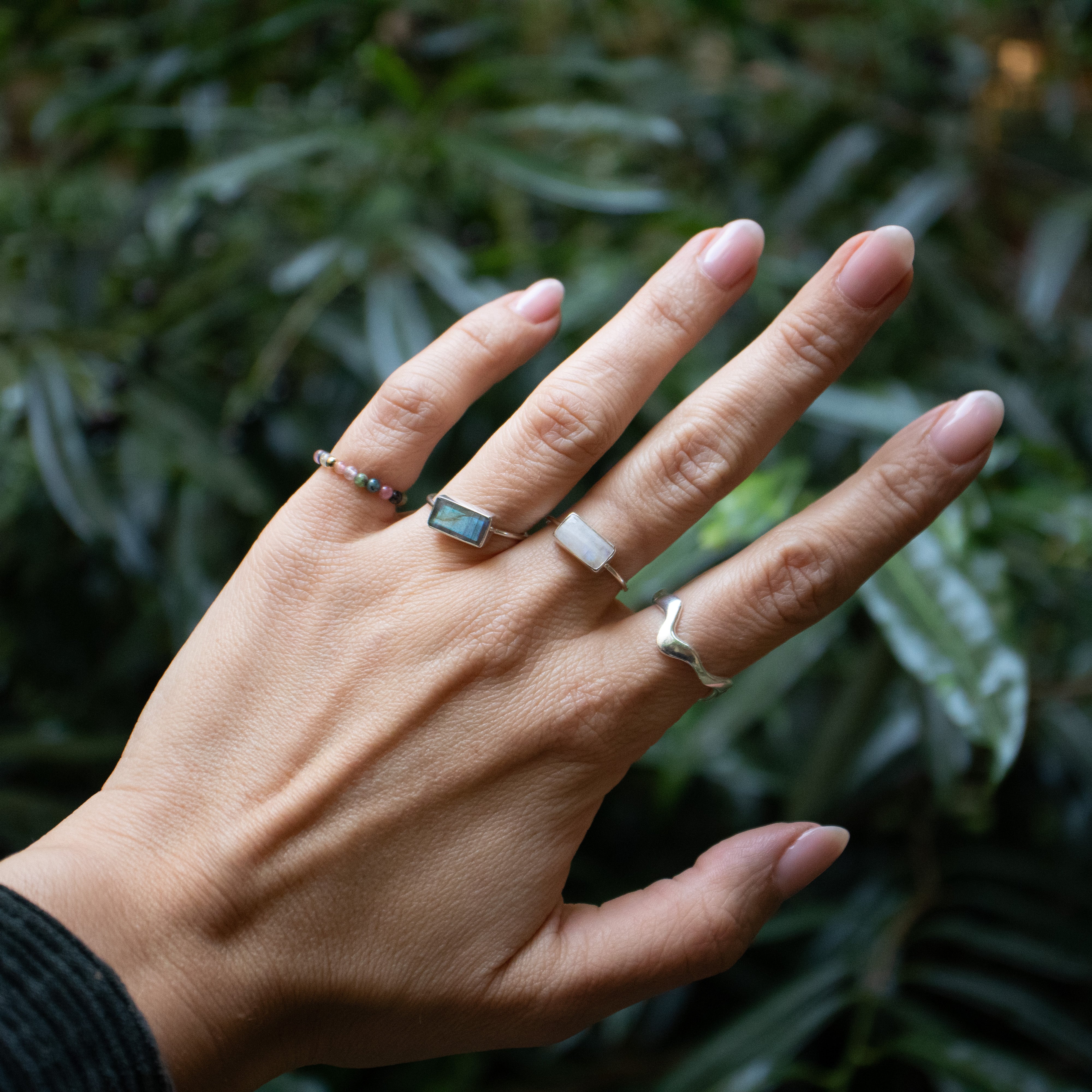 Regenbogenmondstein Ring eckig aus 925 Sterling Silber / Mondstein Ring