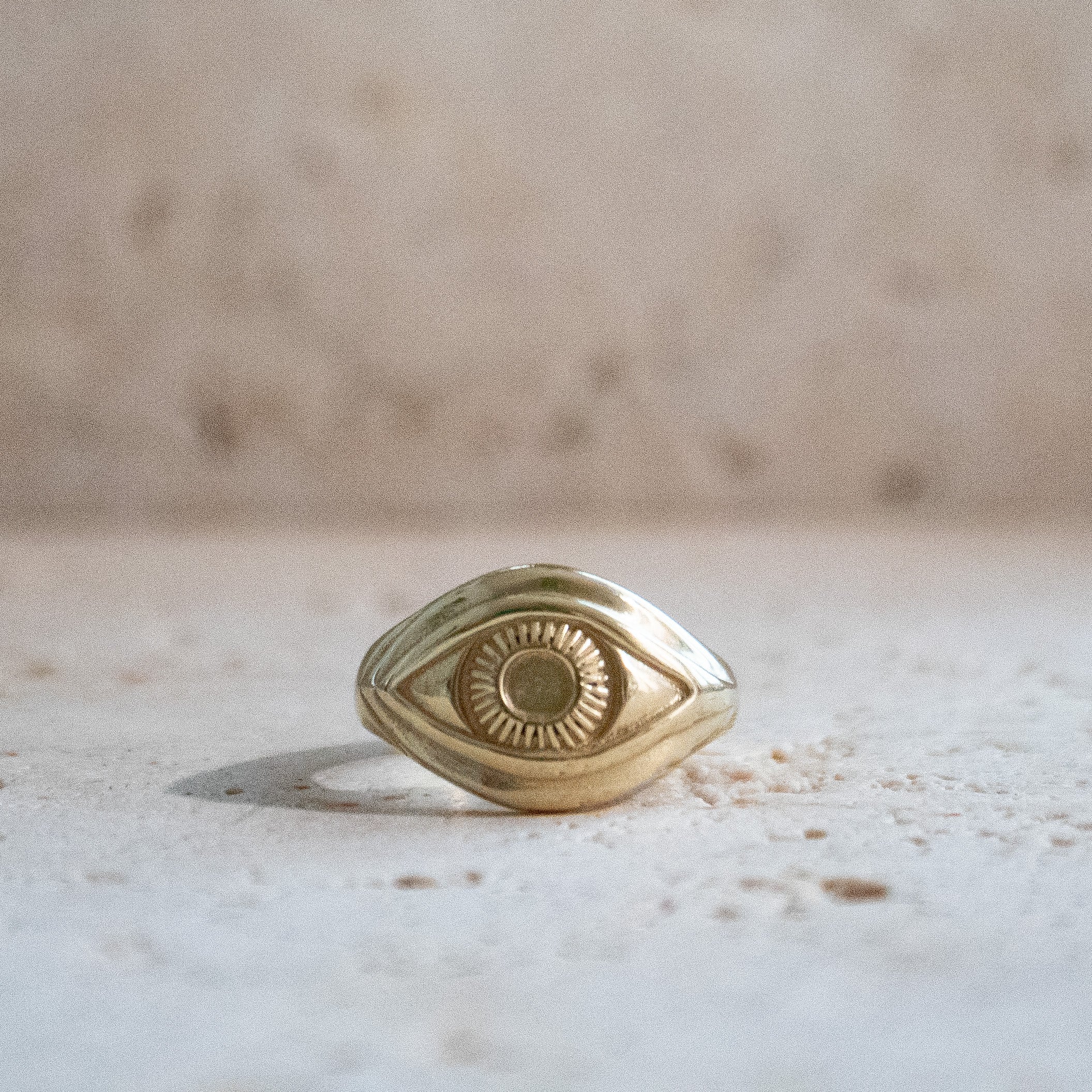 Talisman „Böser Blick“ Schutz Augen Ring – Handgemacht aus Messing in Gold