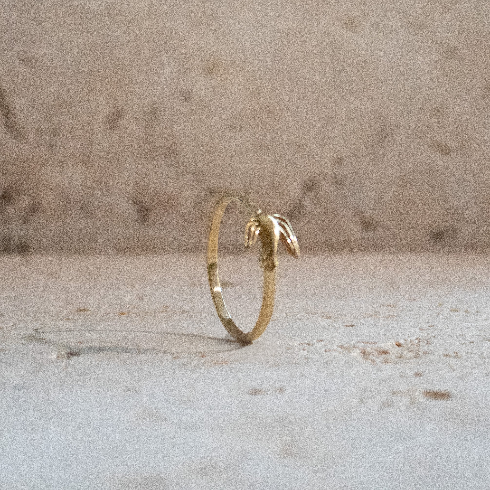 Ring Vogel Schwalbe Frieden gold handgemacht