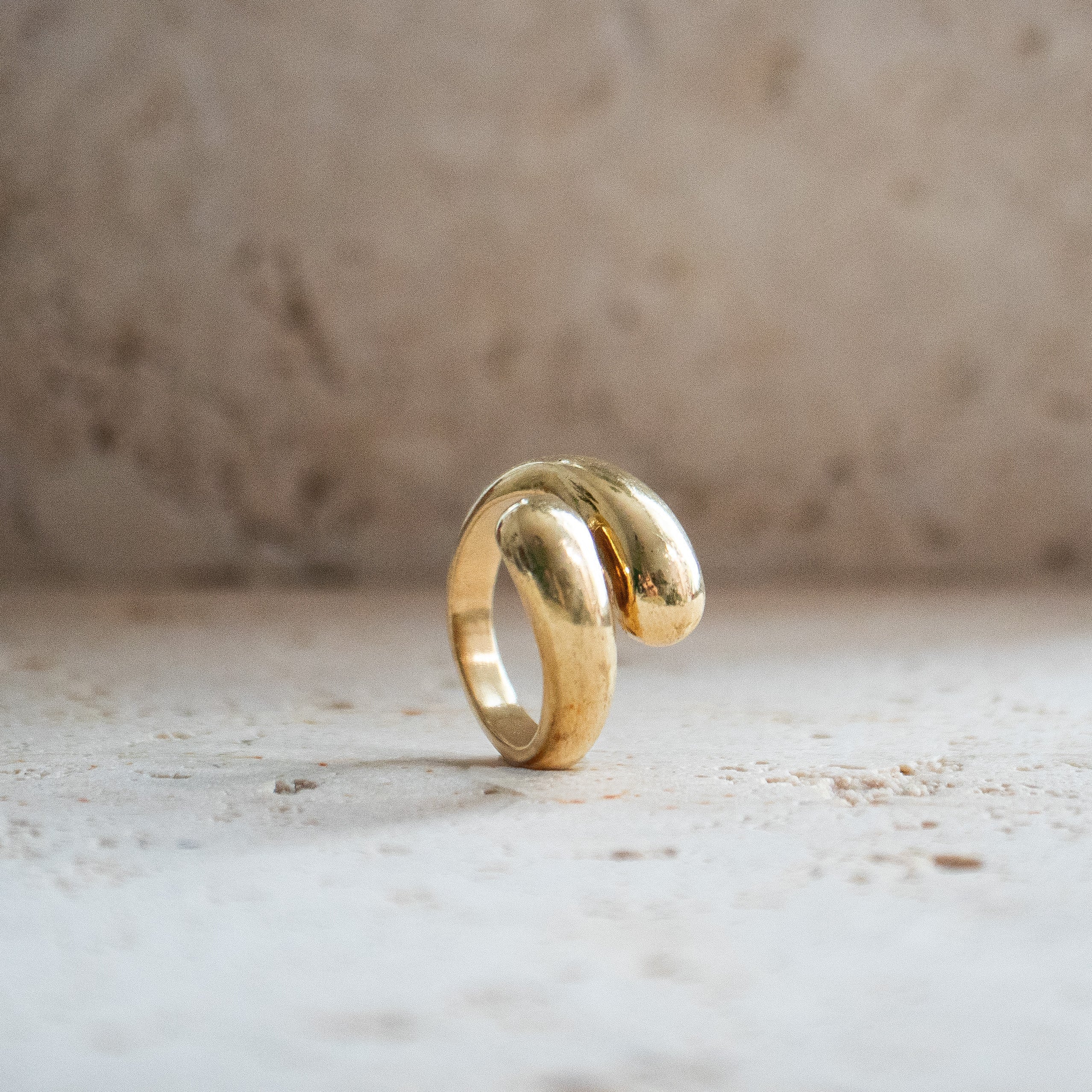 Offener chunky Ring doppelt größenverstellbar gold - Nooe UG