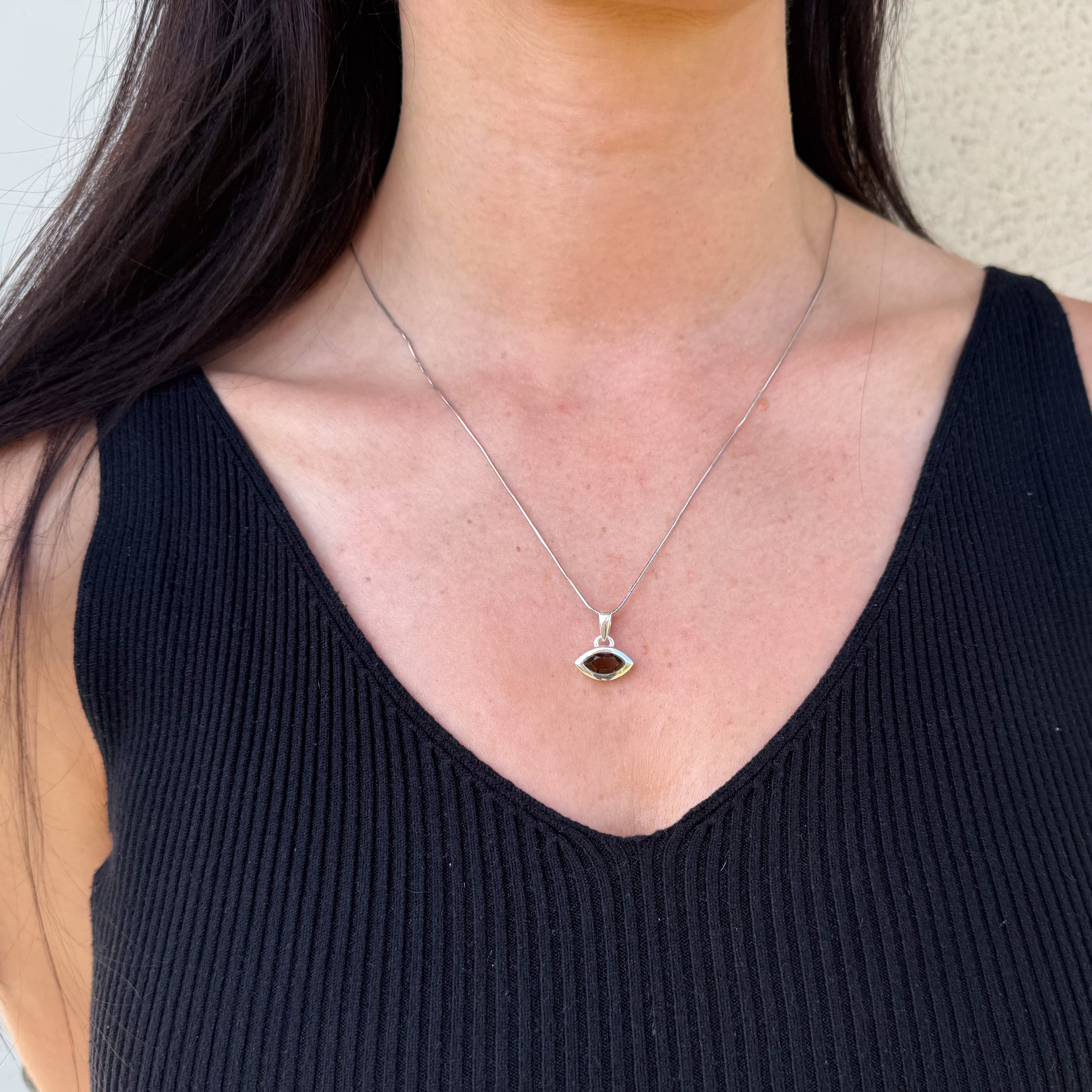 Auge Kette Silber mit Rauchquarz | NOOE Berlin