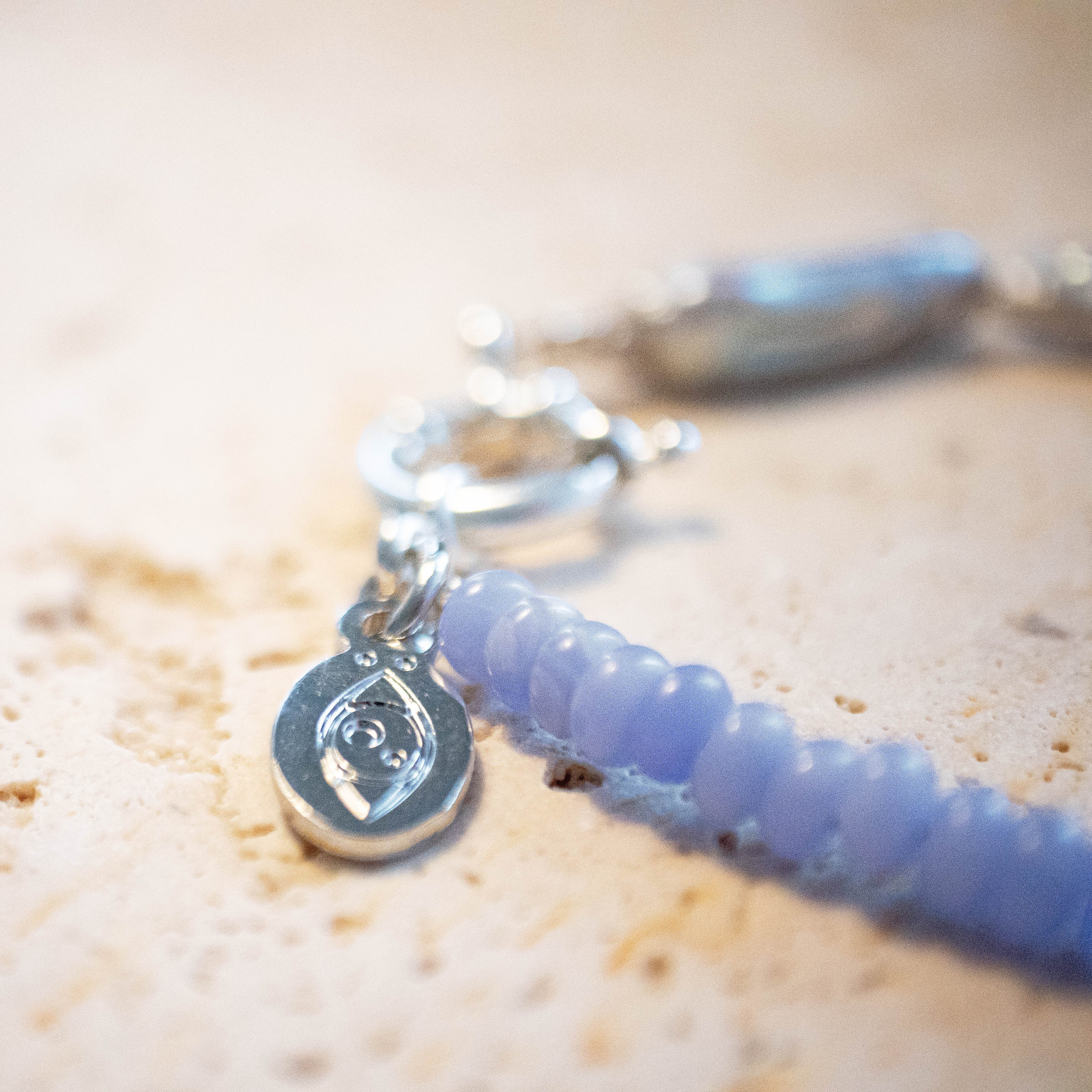 ++ Armband hellblau mit Süßwasserperle lace agate - Nooe UG