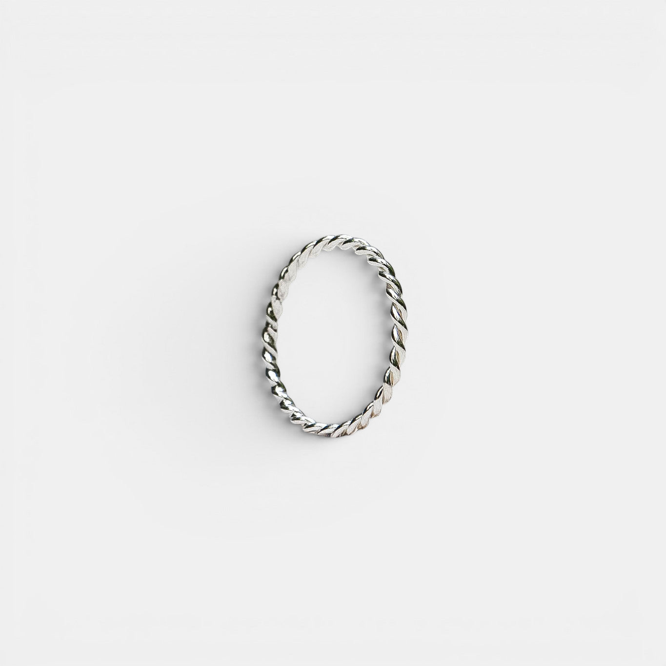 Gedrehter Ring Silber – Zart | NOOE Berlin