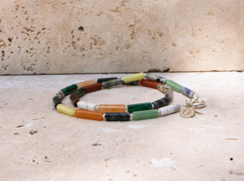 Perlenkette bunt Regenbogen runde Edelsteine gold oder silber Säule handgemacht
