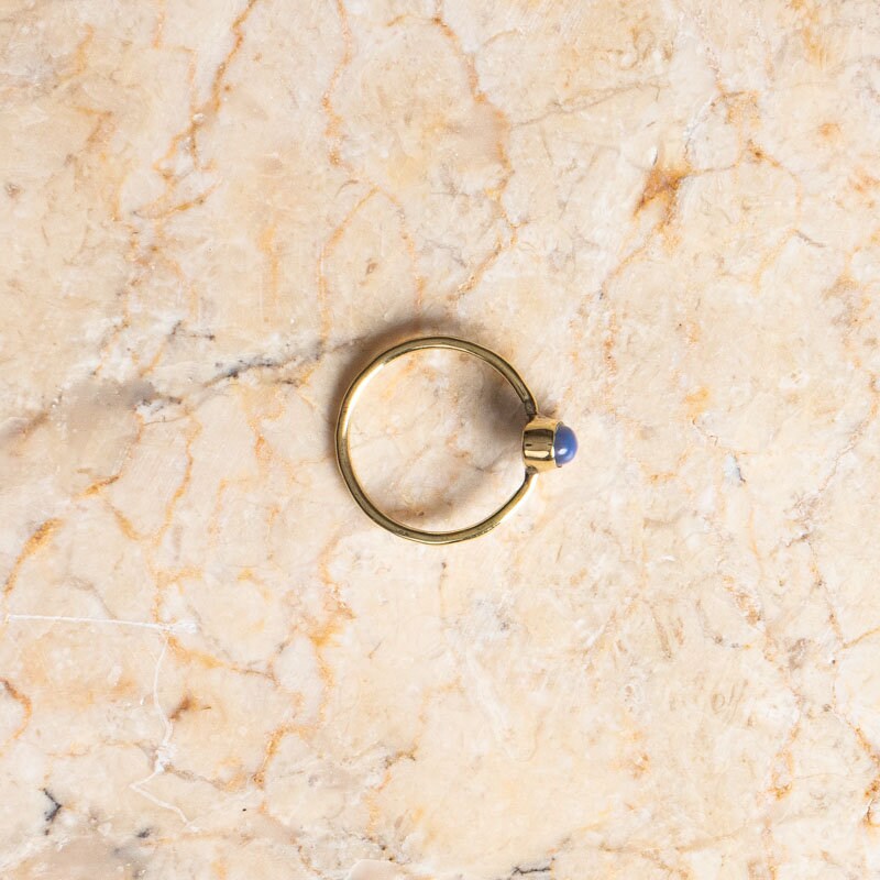Ovaler zierlicher Opalring Regenbogen gold - Opal Ring
