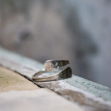 Offener gehämmerter Ring aus 925 Sterling Silber gold handgemacht