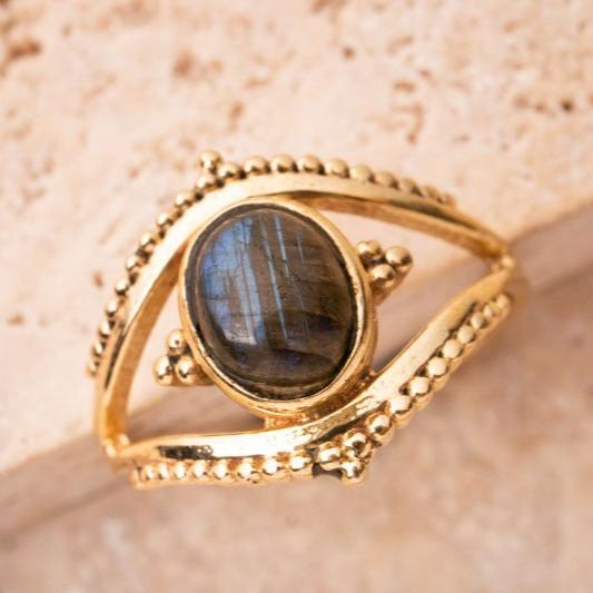 Boho Ring Auge mit Labradorit verspielt gold handgemacht