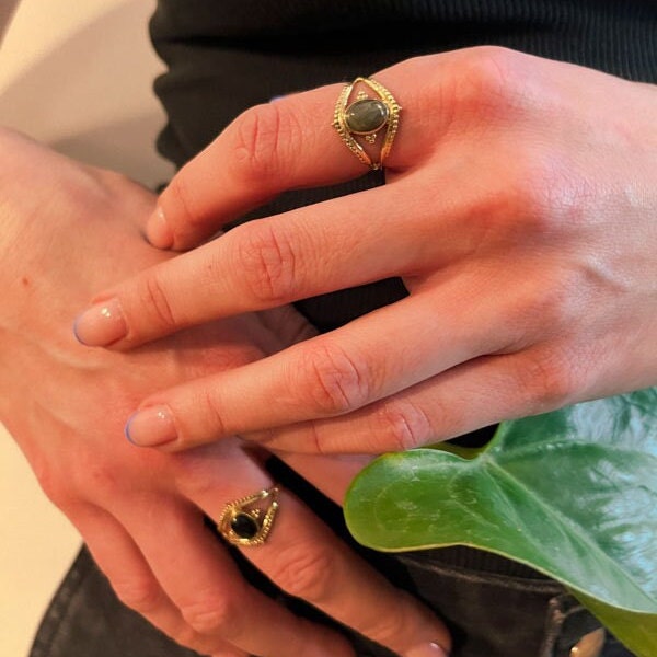 Boho Ring Auge mit Labradorit verspielt gold handgemacht